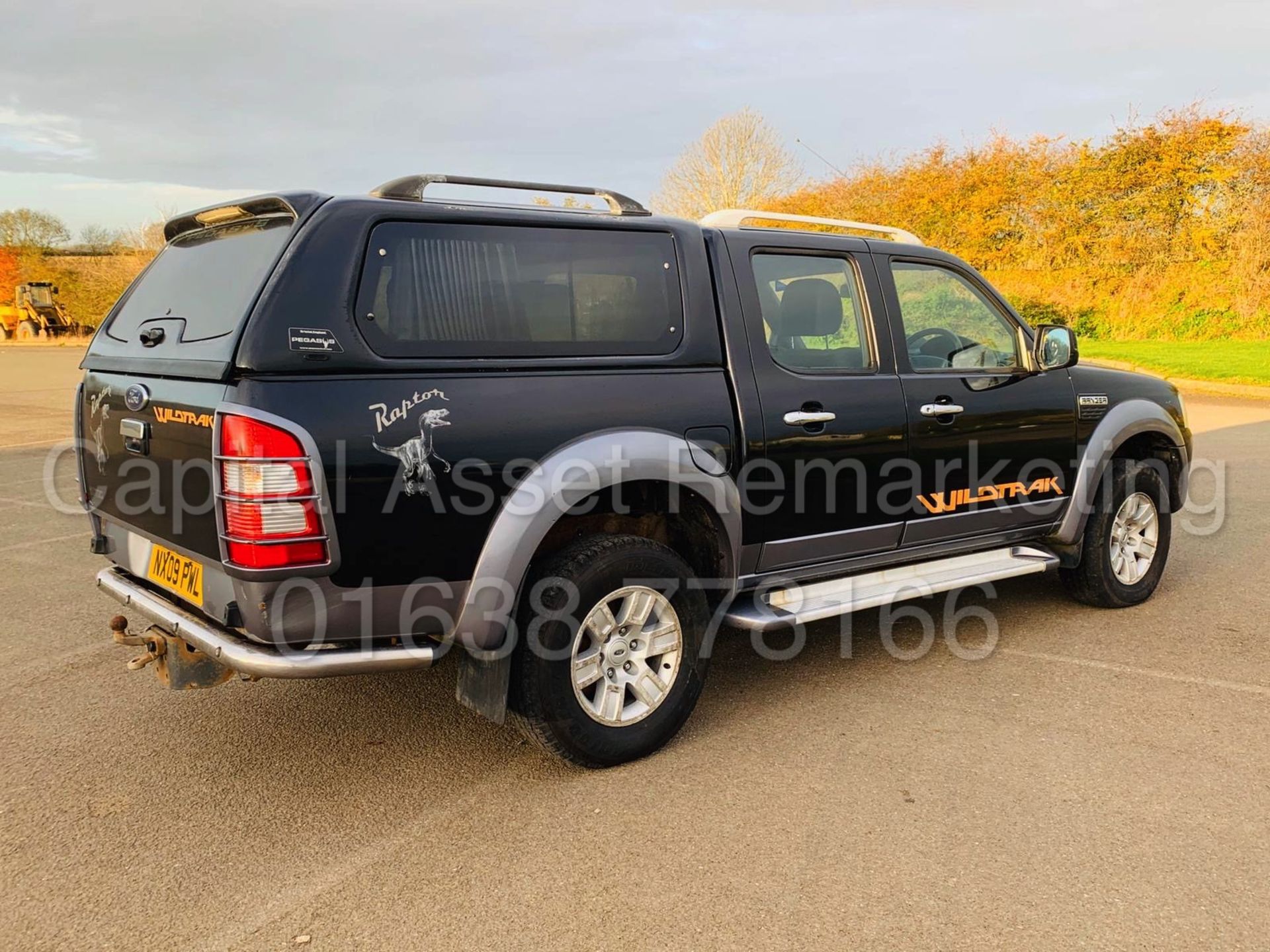 FORD RANGER *WILDTRAK* DOUBLE CAB PICK-UP *4X4* (2009) '3.0 TDCI - 156 BHP* (FULLY LOADED) - Image 10 of 31