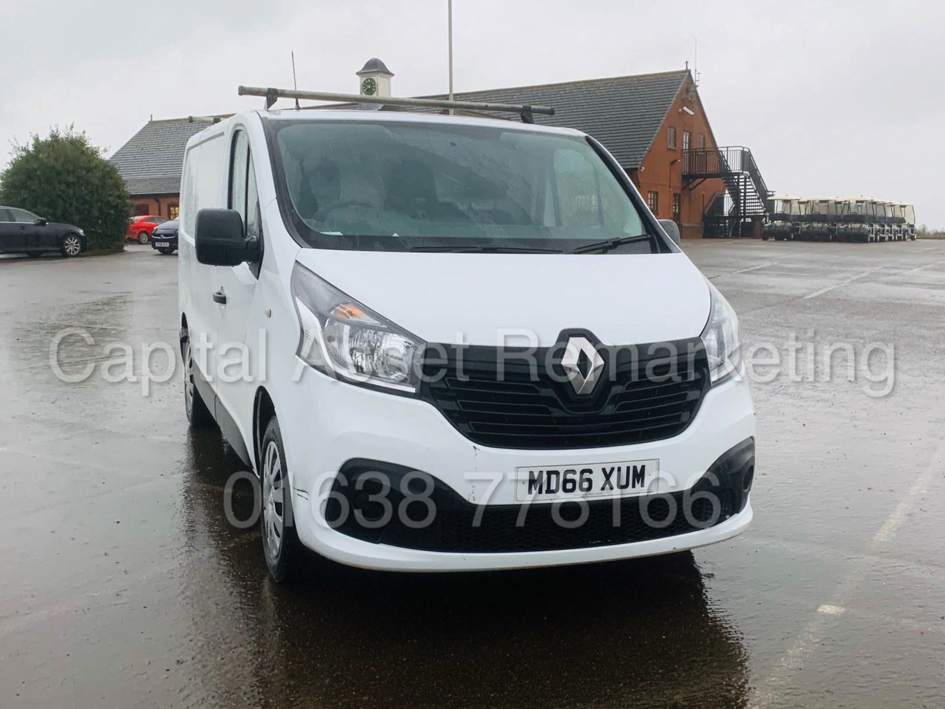 RENAULT TRAFIC SL27 *BUSINESS PLUS* SWB PANEL VAN (2017) '1.6 DCI - 120 BHP - 6 SPEED' **AIR CON** - Image 2 of 24