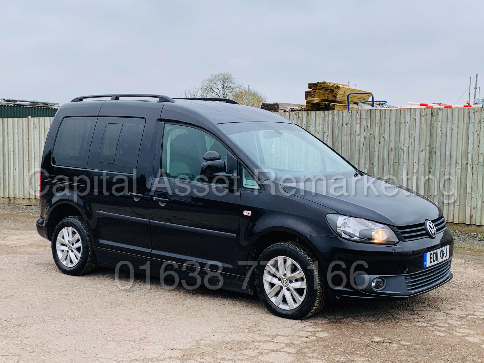 VOLKSWAGEN CADDY C20 *LIFE* DISABILITY ACCESS /WAV (2011) '1.6 TDI - AUTO' *A/C* (35,000 MILES ONLY) - Image 11 of 41