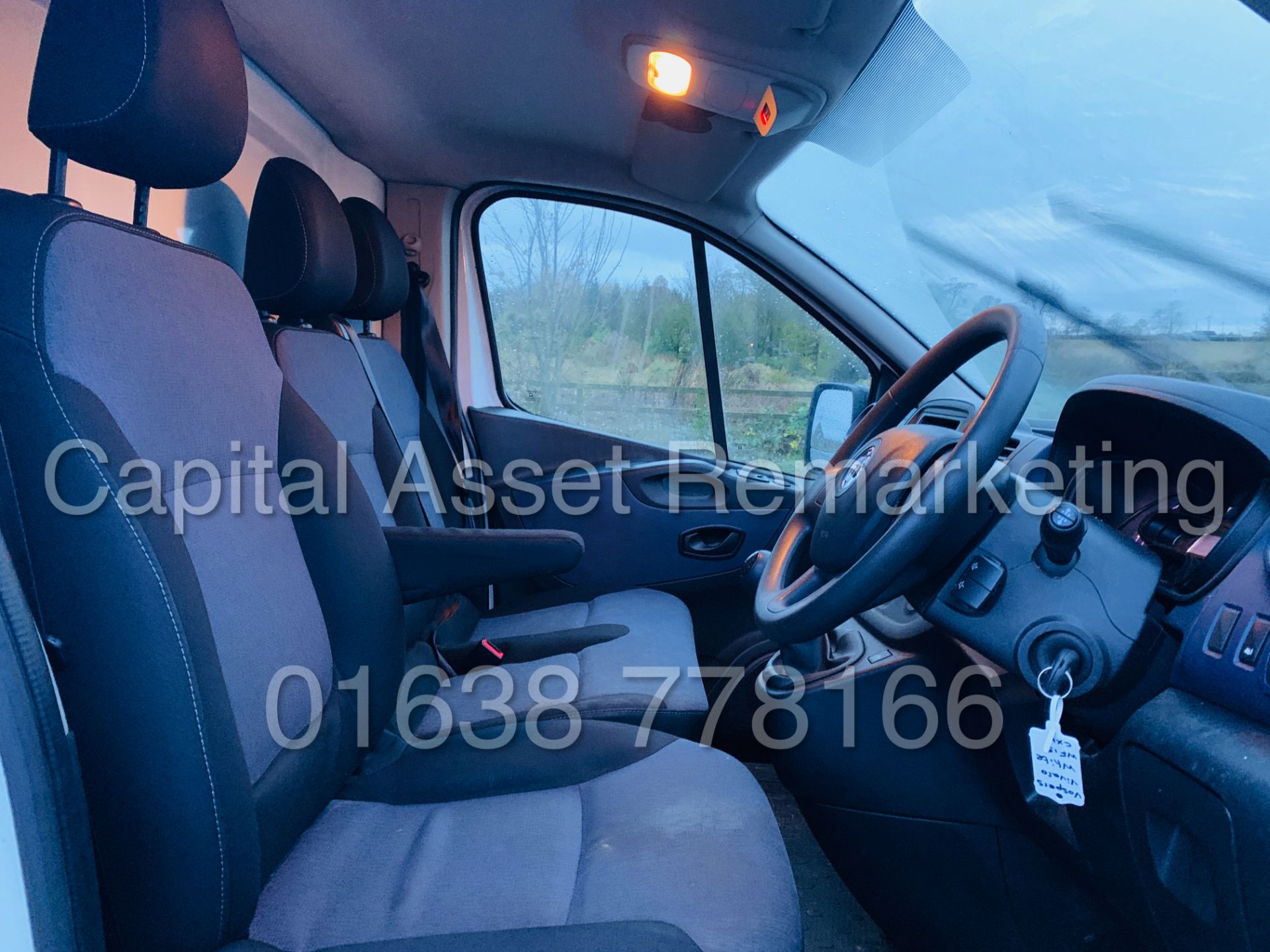 (On Sale) VAUXHALL VIVARO *SWB -PANEL VAN* (2015 - NEW MODEL) '1.6 CDTI - 6 SPEED' (1 COMPANY OWNER) - Image 22 of 33