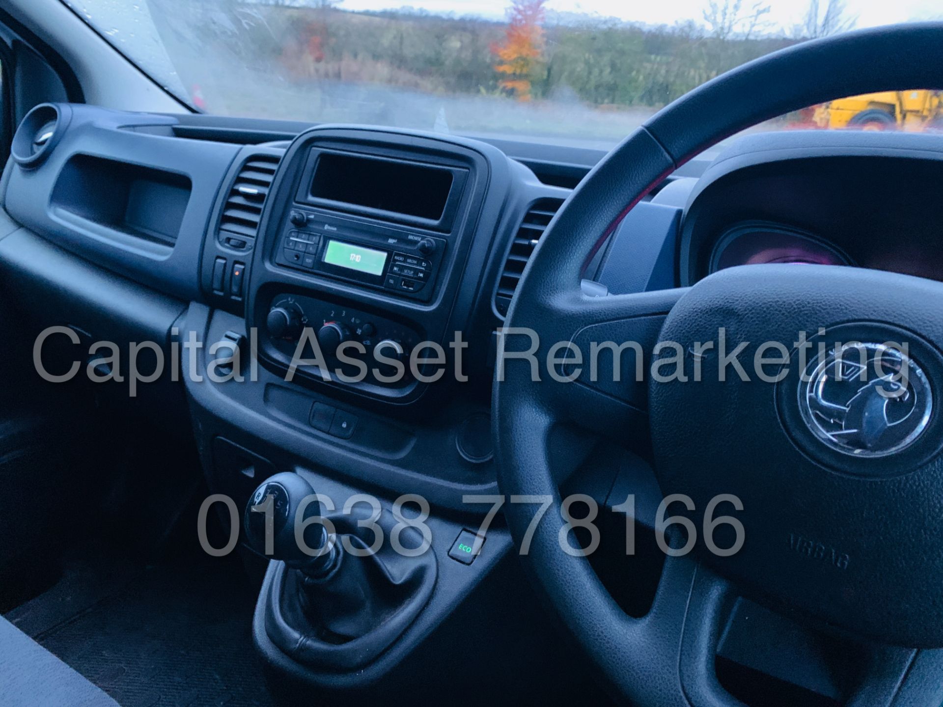 (On Sale) VAUXHALL VIVARO *SWB -PANEL VAN* (2015 - NEW MODEL) '1.6 CDTI - 6 SPEED' (1 COMPANY OWNER) - Image 26 of 33