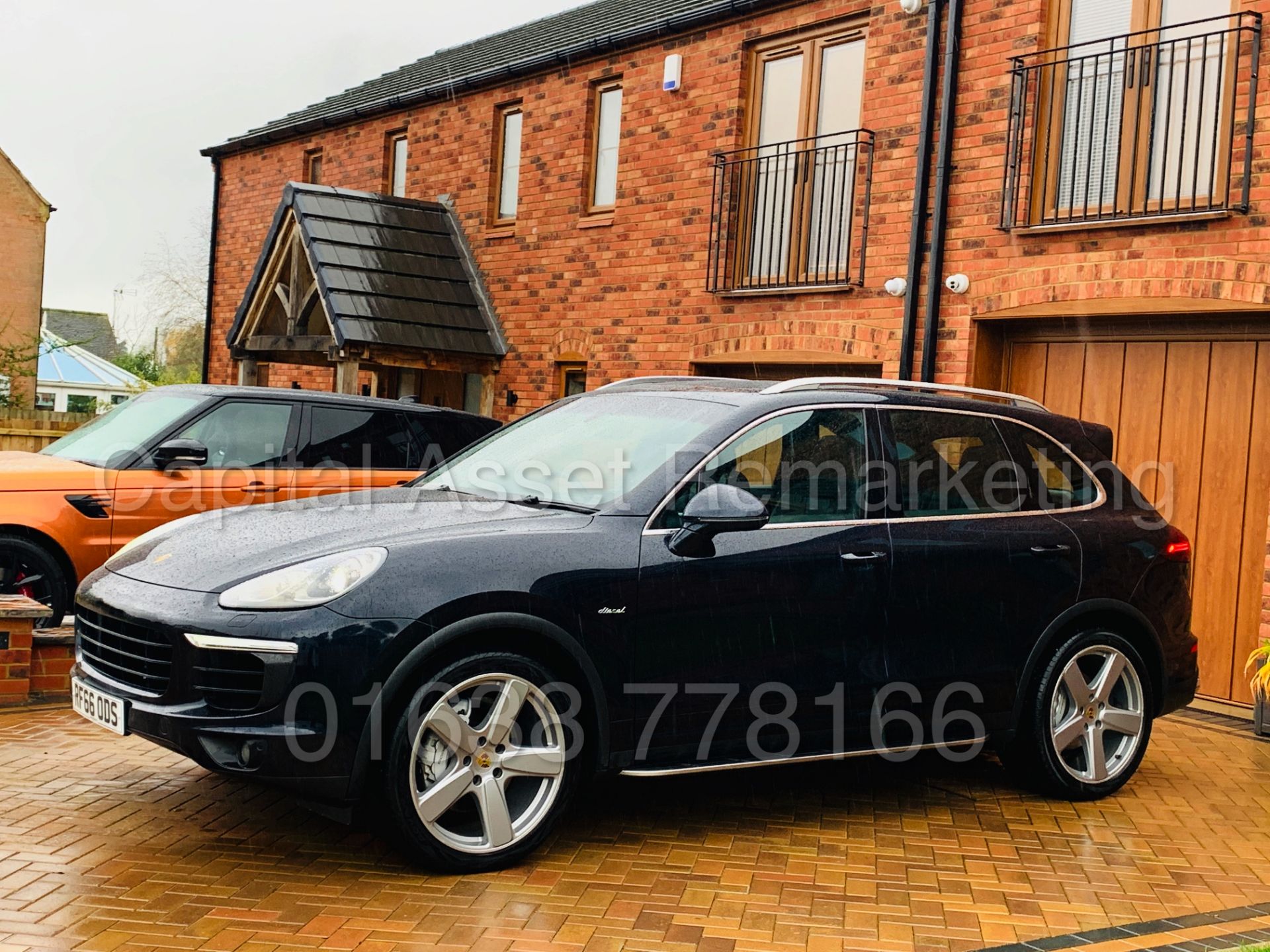 (ON SALE) PORSCHE CAYENNE V8D-S TIPTRONIC(S) 1 OWNER (2017 MODEL) MASSIVE SPEC *SAT NAV* PAN ROOF - Image 7 of 79