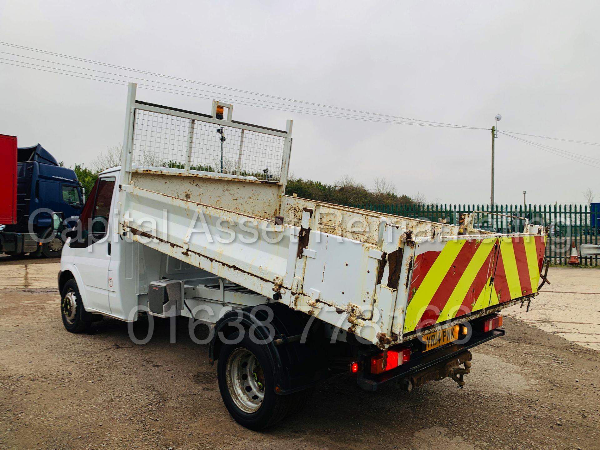 FORD TRANSIT 100 T350L RWD *SINGLE CAB - TIPPER TRUCK* (2014) '2.2 TDCI -100 BHP- 6 SPEED' (3500 KG) - Image 4 of 37