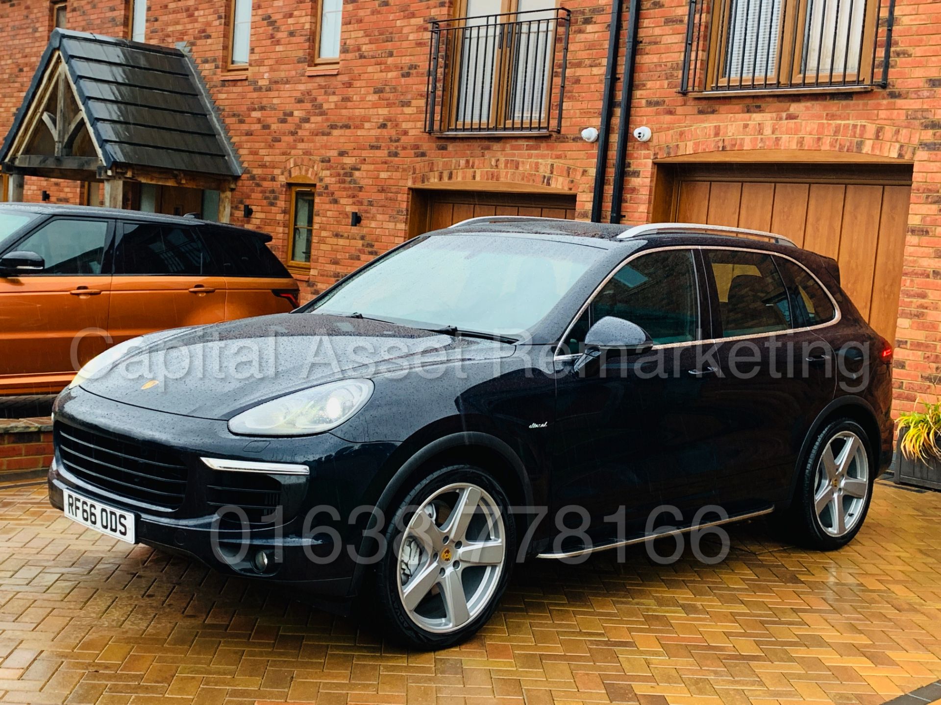 (ON SALE) PORSCHE CAYENNE V8D-S TIPTRONIC(S) 1 OWNER (2017 MODEL) MASSIVE SPEC *SAT NAV* PAN ROOF - Image 6 of 79