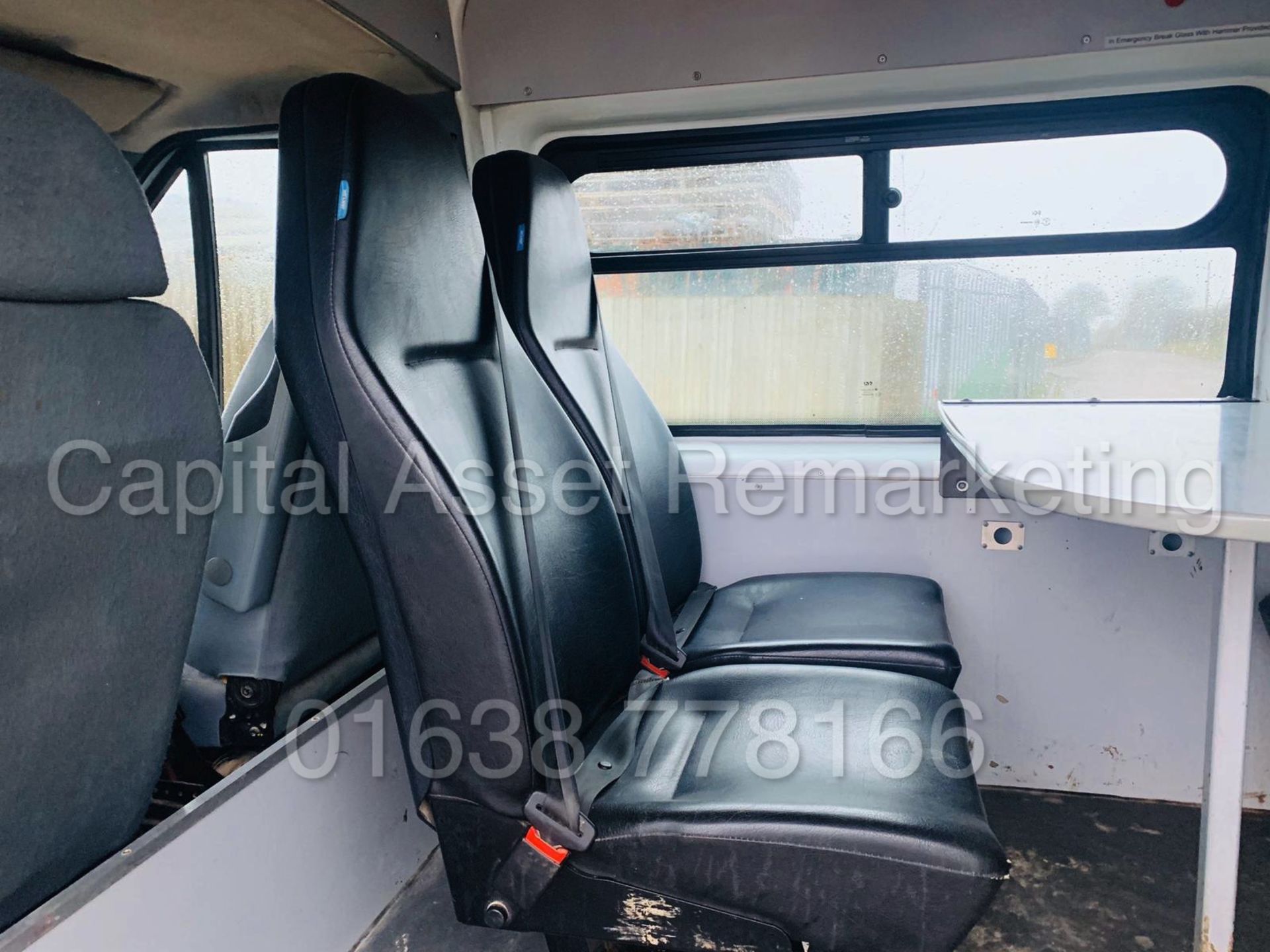 FORD TRANSIT T350 *LWB - 7 SEATER MESSING UNIT* (2014 MODEL) '2.4 TDCI - 6 SPEED' (1 OWNER) *TOILET* - Image 13 of 30