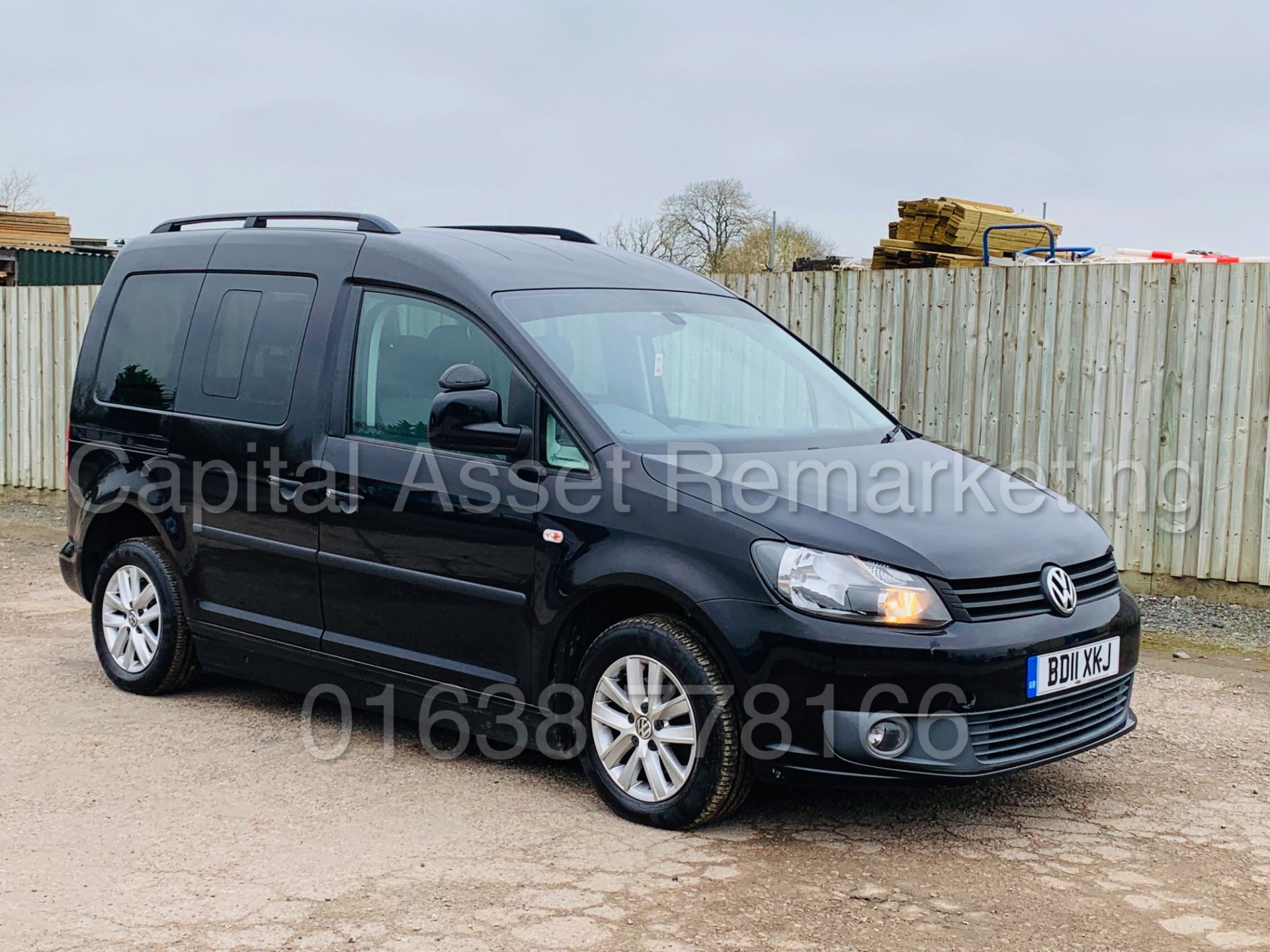 VOLKSWAGEN CADDY C20 *LIFE* DISABILITY ACCESS /WAV (2011) '1.6 TDI - AUTO' *A/C* (35,000 MILES ONLY) - Image 12 of 41