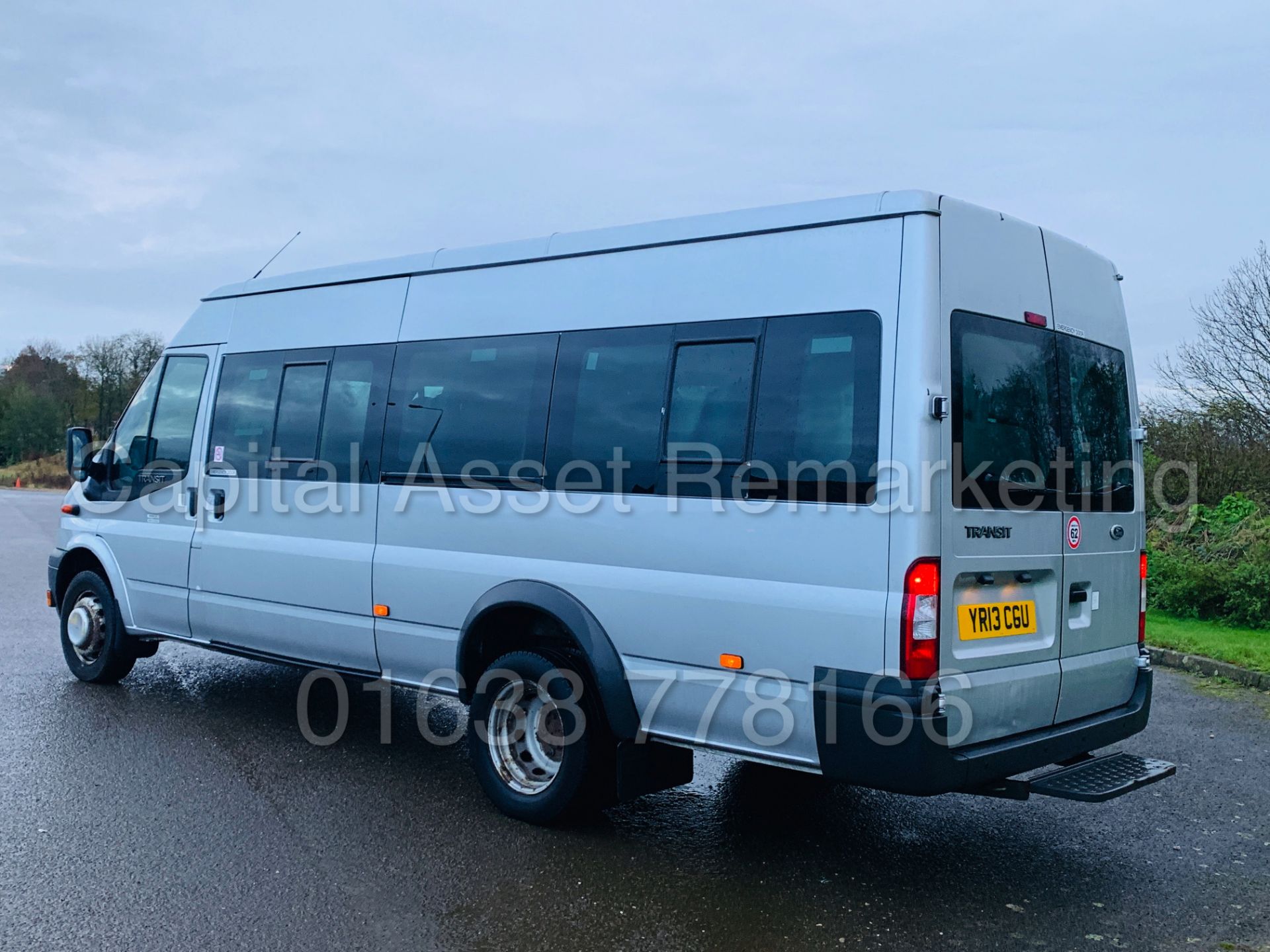 (On Sale) FORD TRANSIT 135 T430 RWD *XLWB -17 SEATER MINI-BUS* (2013) '2.2 TDCI - 135 BHP -6 SPEED' - Image 9 of 43