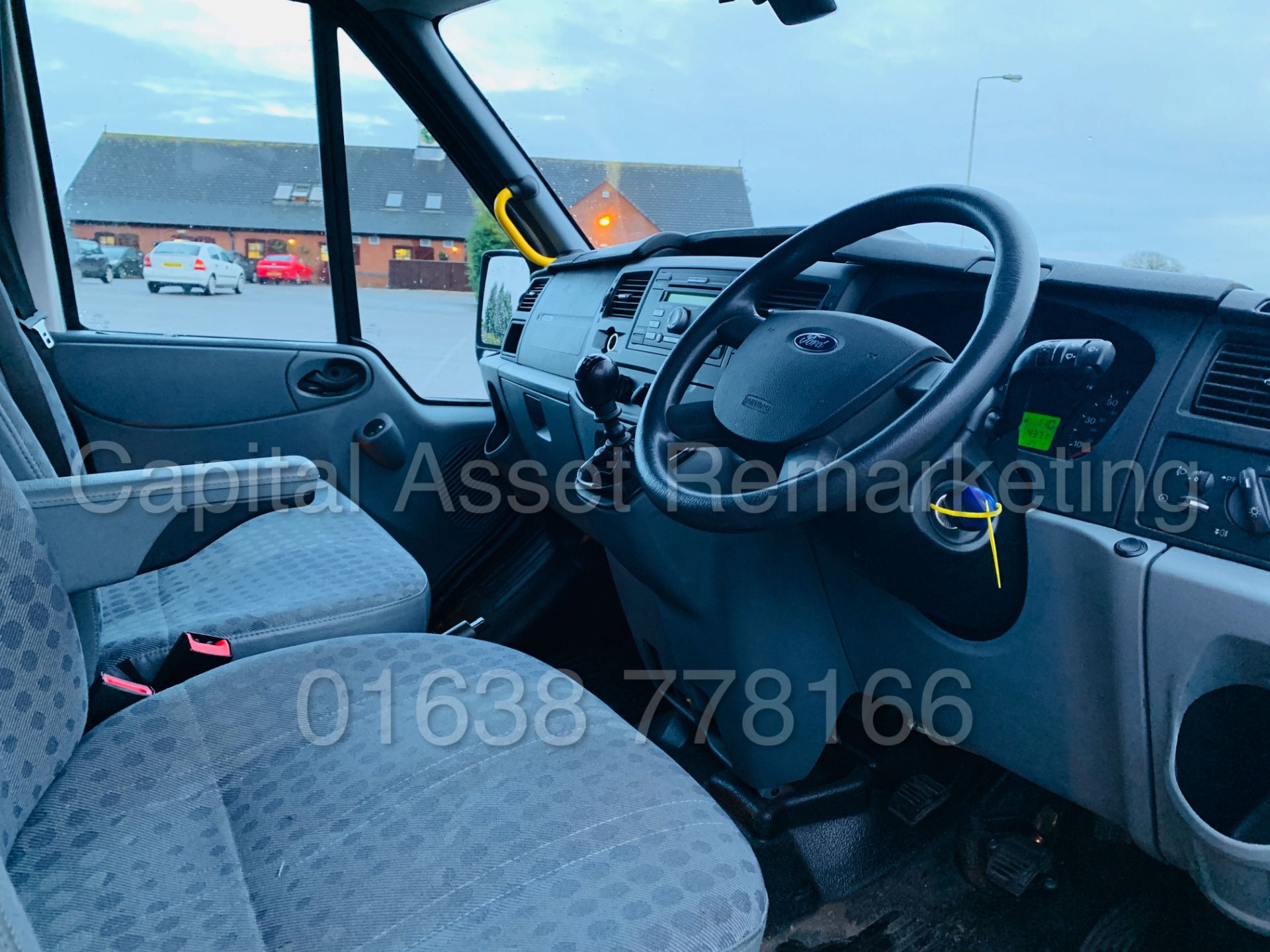 (On Sale) FORD TRANSIT 135 T430 RWD *XLWB -17 SEATER MINI-BUS* (2013) '2.2 TDCI - 135 BHP -6 SPEED' - Image 32 of 43