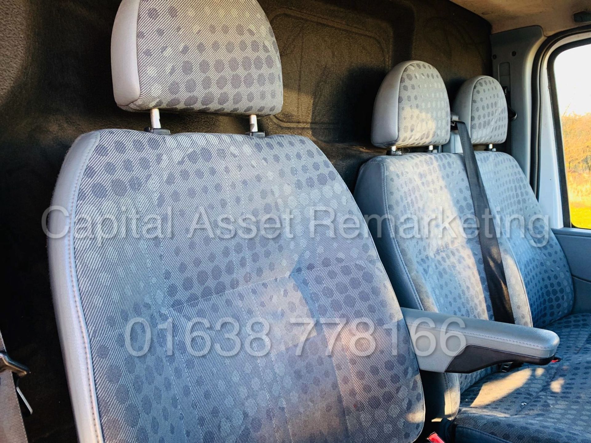 FORD TRANSIT *SWB - PANEL VAN* (2013) '2.2 TDCI - 100 BHP - 6 SPEED' (NO VAT - SAVE 20%) - Image 19 of 22