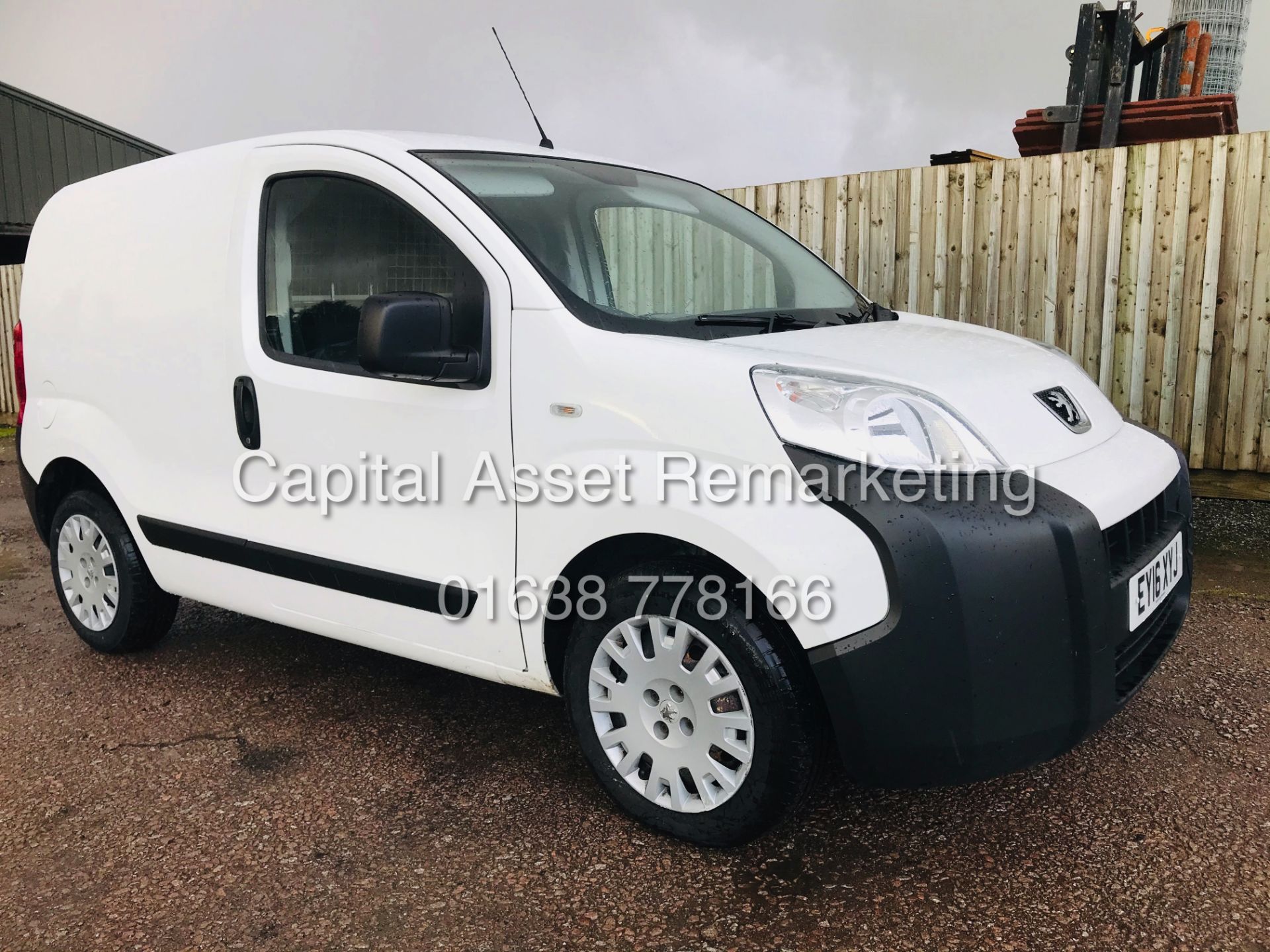 PEUGEOT BIPPER HDI "PROFESSIONAL" 1 OWNER FSH (16 REG - NEW SHAPE) AIR CON - ELEC PACK - SIDE DOOR - Image 6 of 17