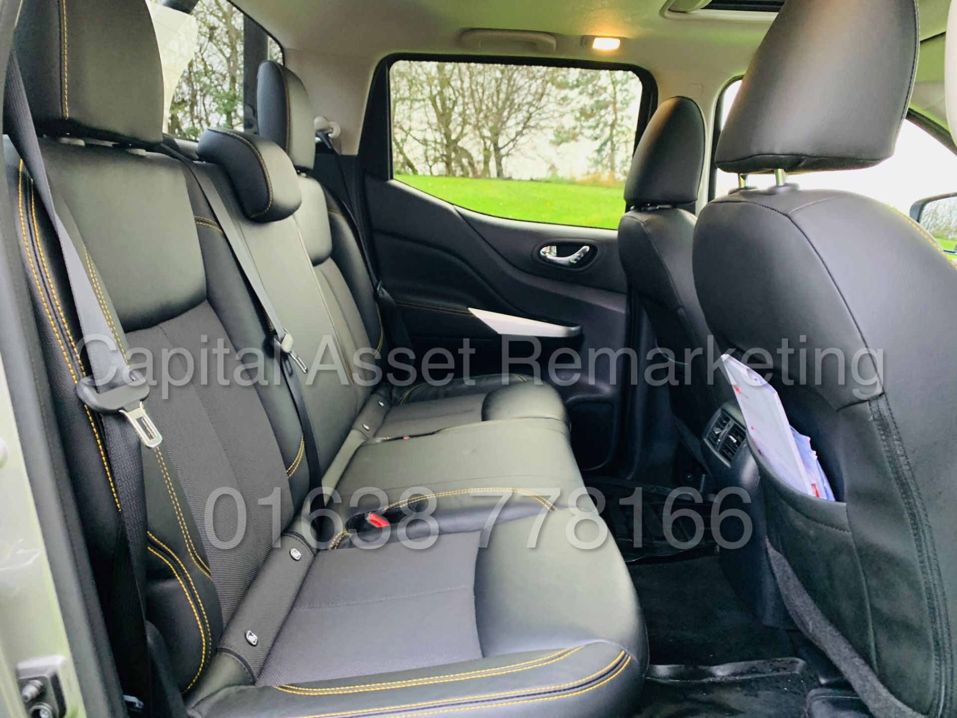 NISSAN NAVARA *N-GUARD* DOUBLE CAB PICK-UP (2019 - 69 REG) '2.3 DCI - 190 BHP - AUTO' *MASSIVE SPEC* - Image 37 of 59