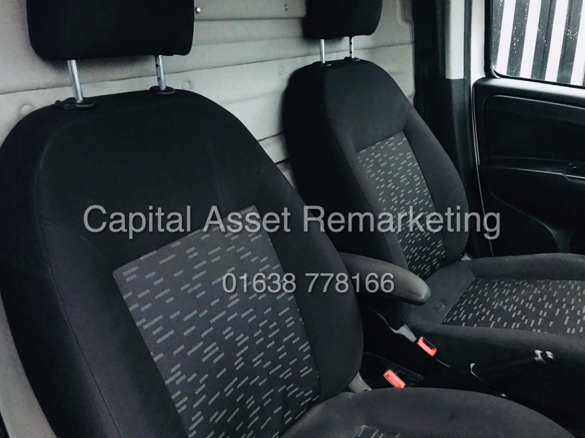 VAUXHALL COMBO 1.6CDTI "SPORT" 6 SPEED - 1 OWNER ( 13 REG) 75,000 MILES FSH *AC* ELEC PACK - SLD - Image 10 of 15