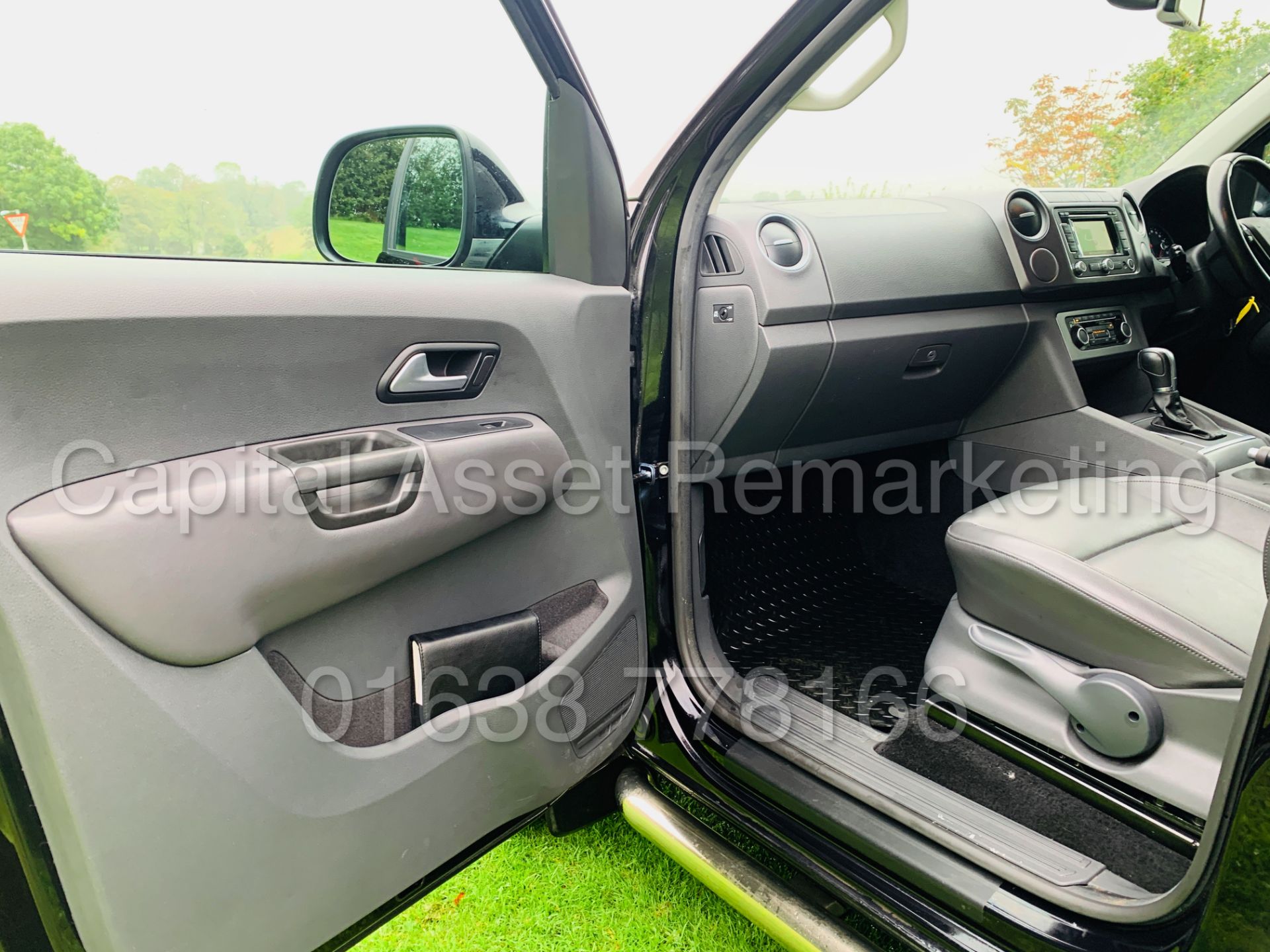 On Sale VW AMAROK *HIGHLINE* D/CAB PICK-UP (2017 MODEL) *2.0 TDI - 4MOTION - AUTO - LEATHER - NAV* - Image 23 of 52