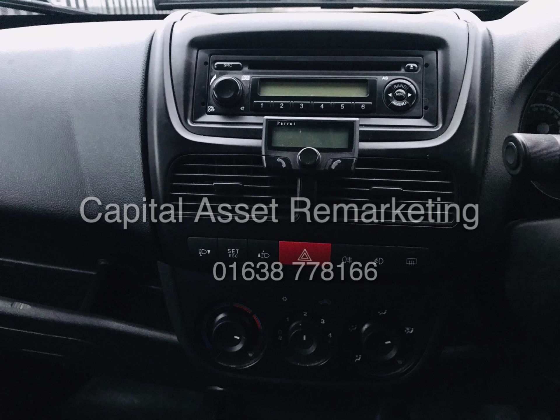 VAUXHALL COMBO 1.6CDTI "SPORT" 6 SPEED - 1 OWNER ( 13 REG) 75,000 MILES FSH *AC* ELEC PACK - SLD - Image 12 of 15