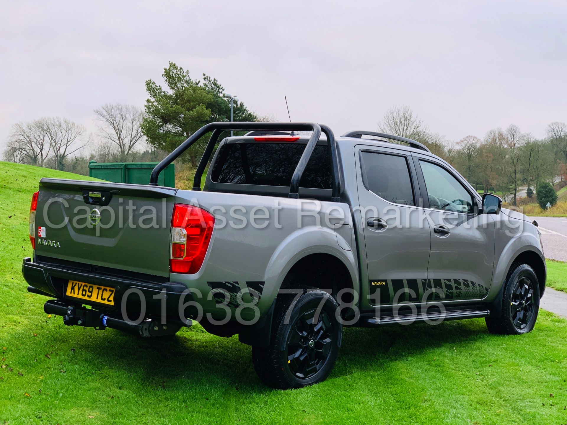 NISSAN NAVARA *N-GUARD* DOUBLE CAB PICK-UP (2019 - 69 REG) '2.3 DCI - 190 BHP - AUTO' *MASSIVE SPEC* - Image 15 of 59