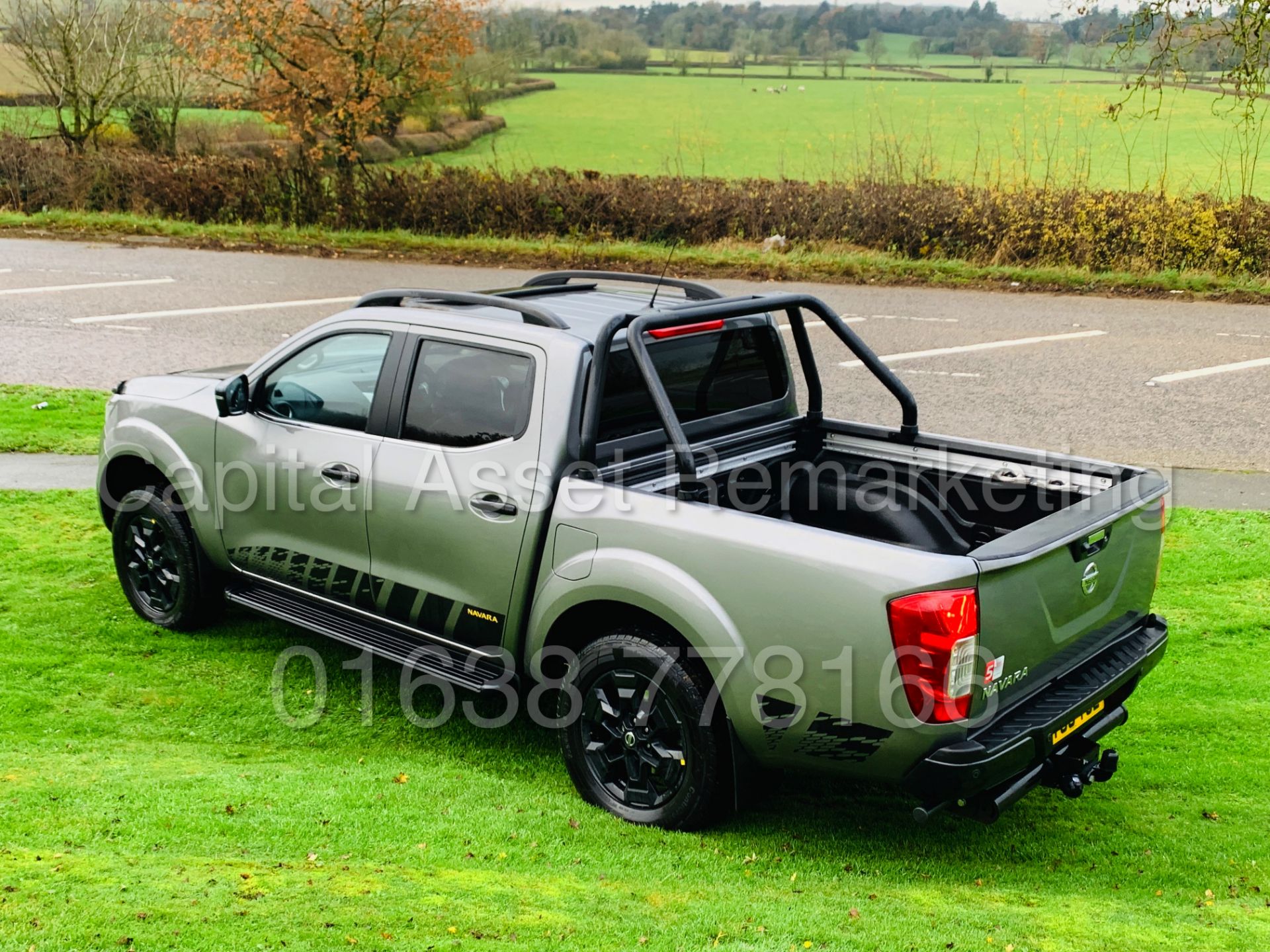 NISSAN NAVARA *N-GUARD* DOUBLE CAB PICK-UP (2019 - 69 REG) '2.3 DCI - 190 BHP - AUTO' *MASSIVE SPEC* - Image 9 of 59