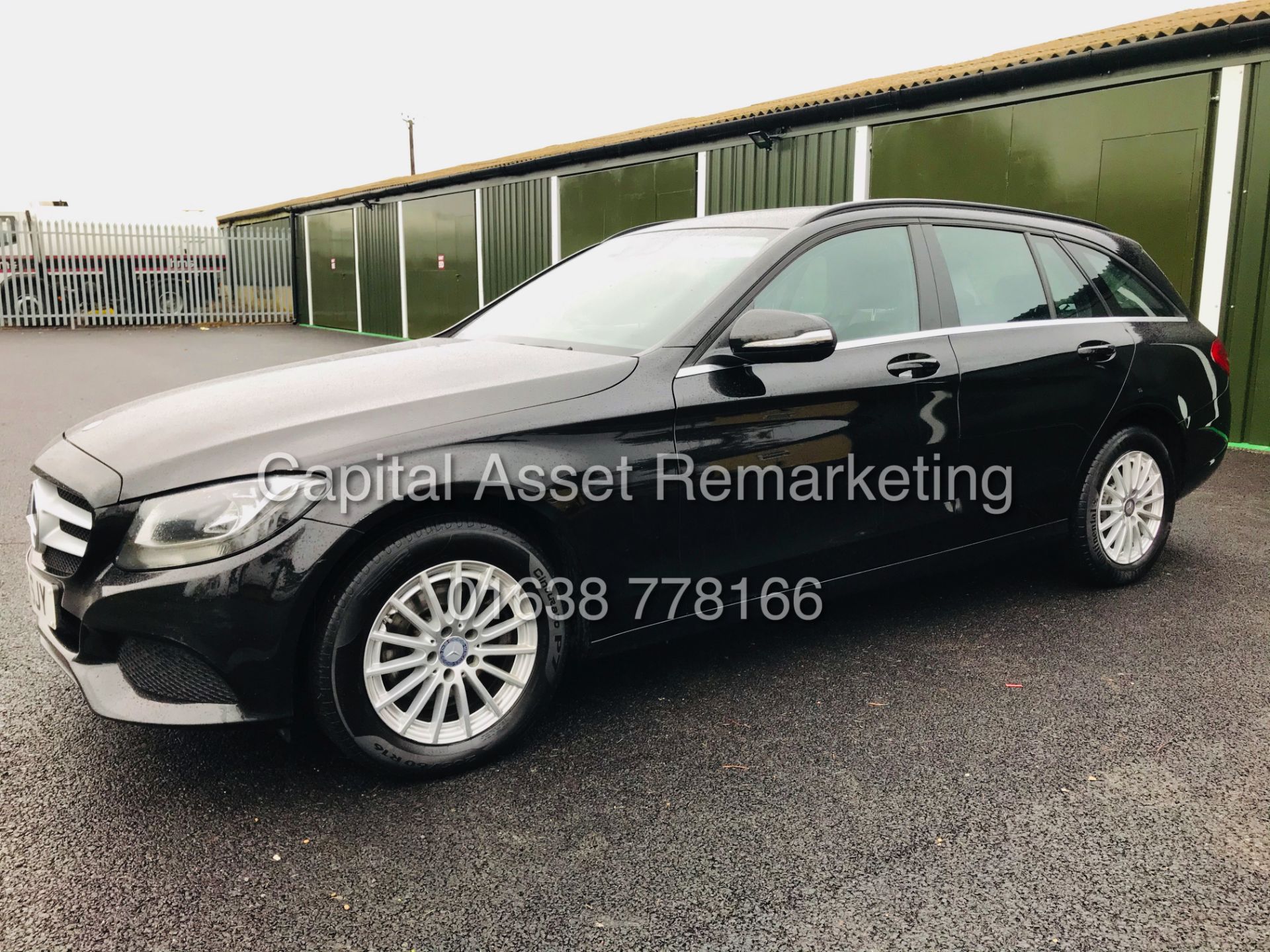 MERCEDES C220d "SPECIAL EQUIPMENT" BLUETHCH ESTATE (15 REG) 1 OWNER - SAT NAV - LEATHER -REAR CAMERA - Image 7 of 31