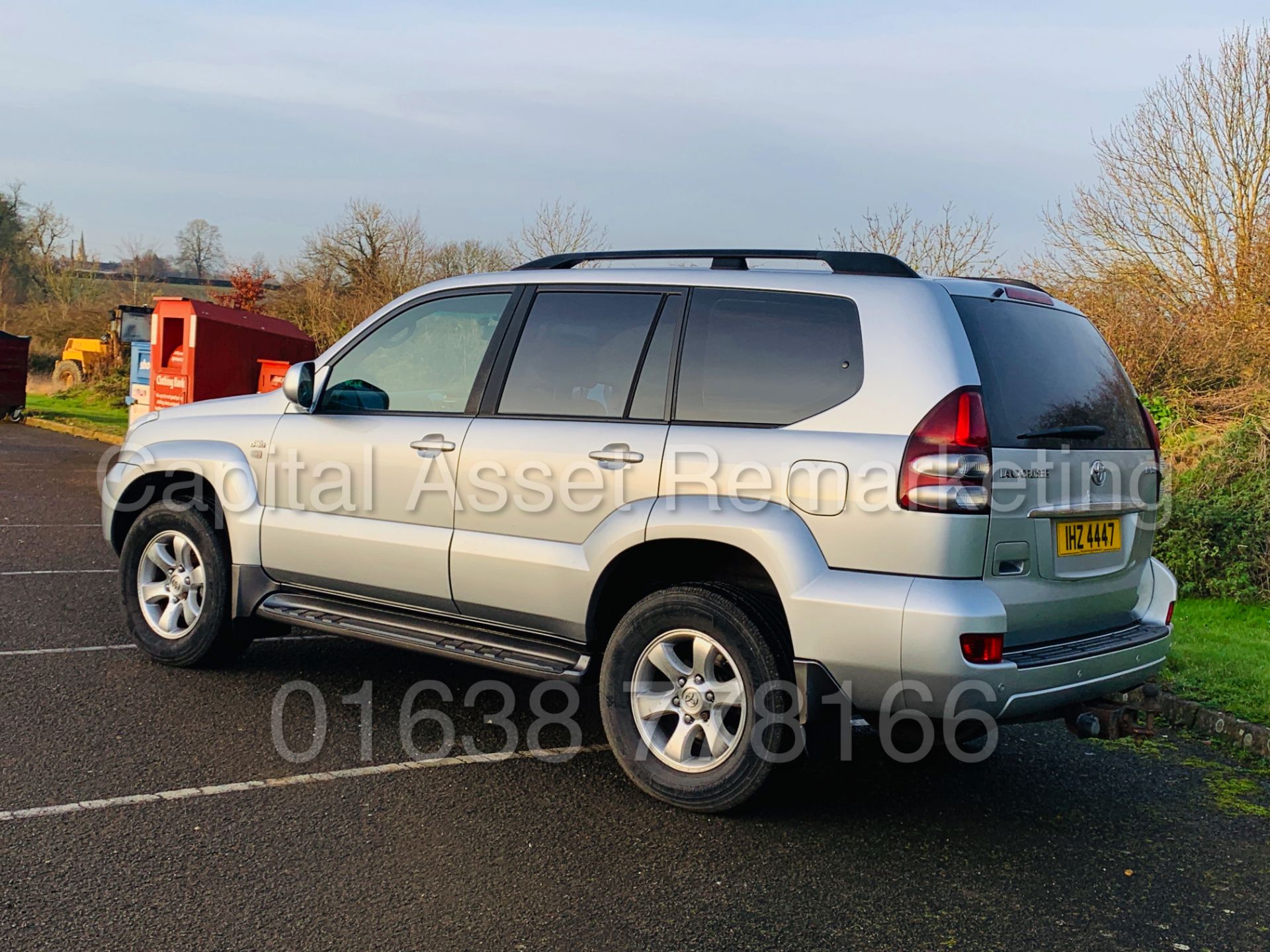 TOYOTA LAND CRUISER *INVINCIBLE* 7 SEATER SUV (2007 MODEL) '3.0 D-4D -AUTOMATIC' *TOP SPEC* (NO VAT) - Image 8 of 50