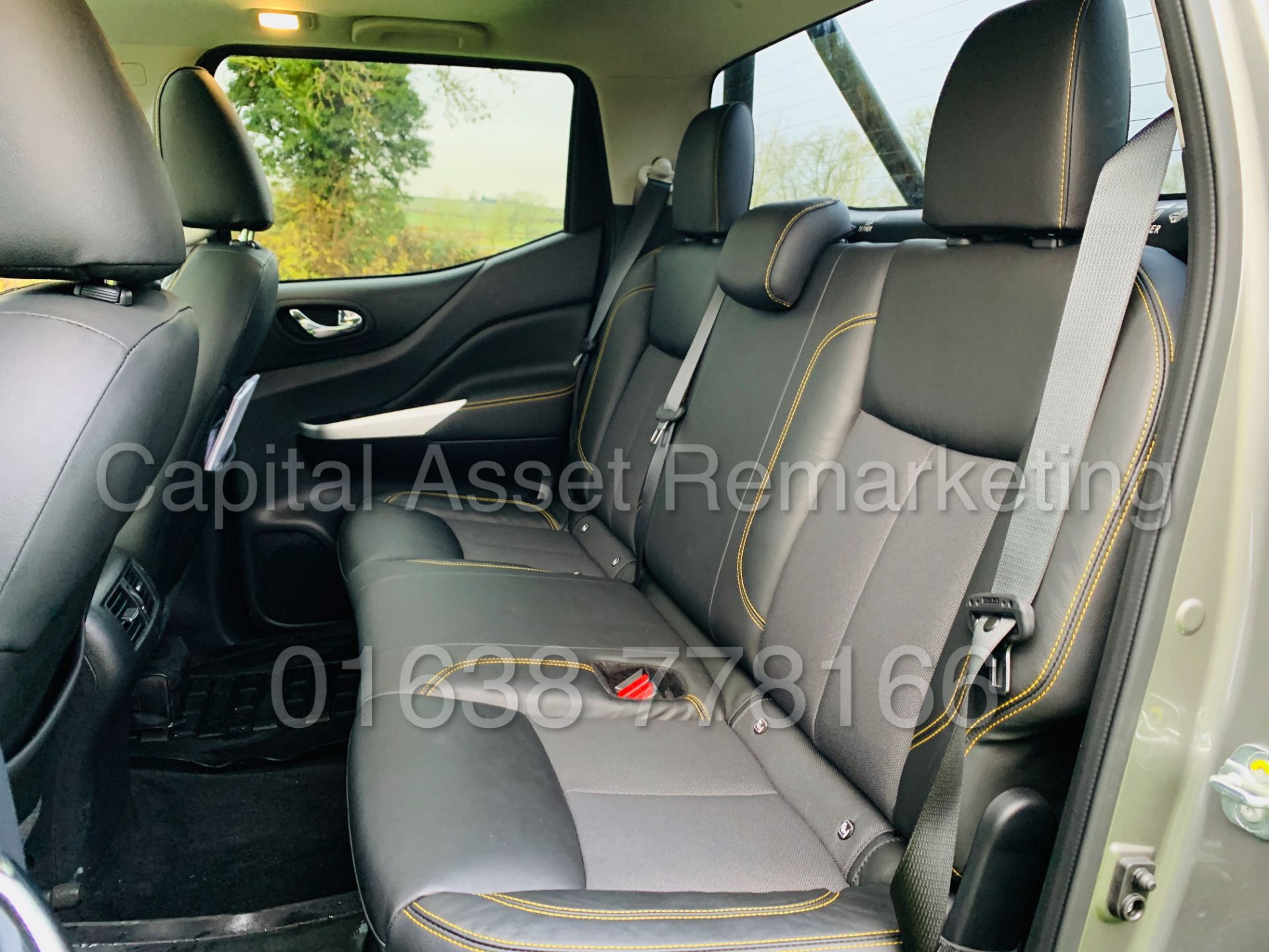 NISSAN NAVARA *N-GUARD* DOUBLE CAB PICK-UP (2019 - 69 REG) '2.3 DCI - 190 BHP - AUTO' *MASSIVE SPEC* - Image 35 of 59