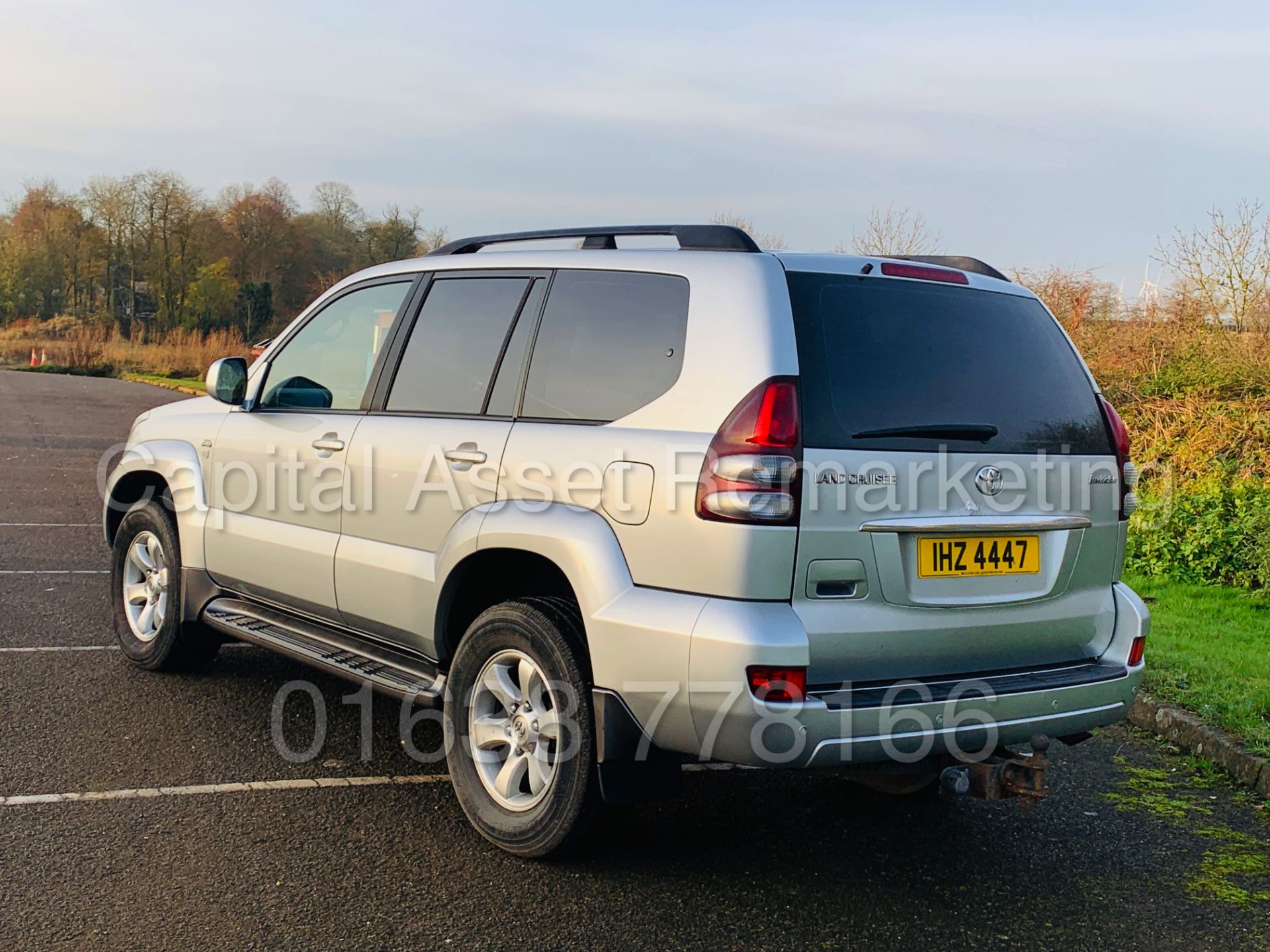 TOYOTA LAND CRUISER *INVINCIBLE* 7 SEATER SUV (2007 MODEL) '3.0 D-4D -AUTOMATIC' *TOP SPEC* (NO VAT) - Image 9 of 50