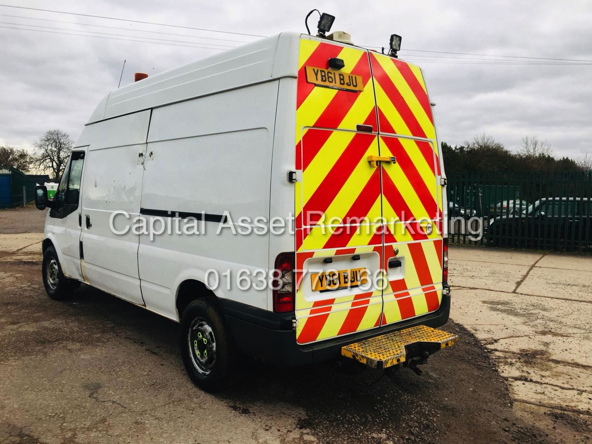 (ON SALE) FORD TRANSIT T350L 2.4TDCI (100) LWB HIGH ROOF UTILITIES VAN - 1 KEEPER - NO VAT!!! - Image 4 of 7