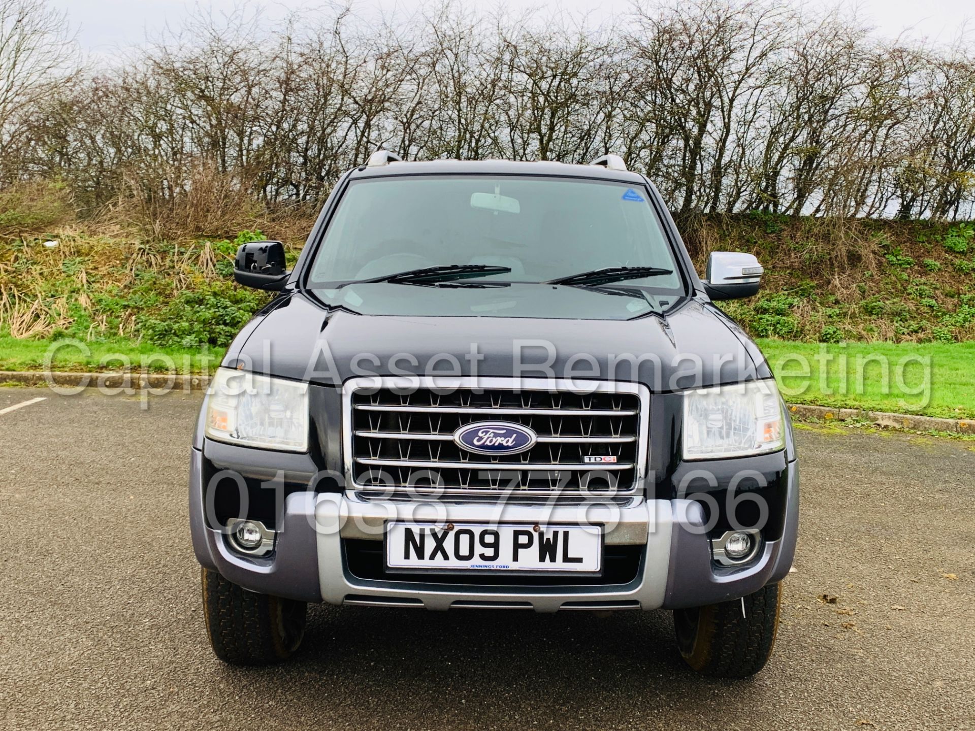 FORD RANGER *WILDTRAK* DOUBLE CAB PICK-UP *4X4* (2009) '3.0 TDCI - 156 BHP* (FULLY LOADED) - Image 4 of 37