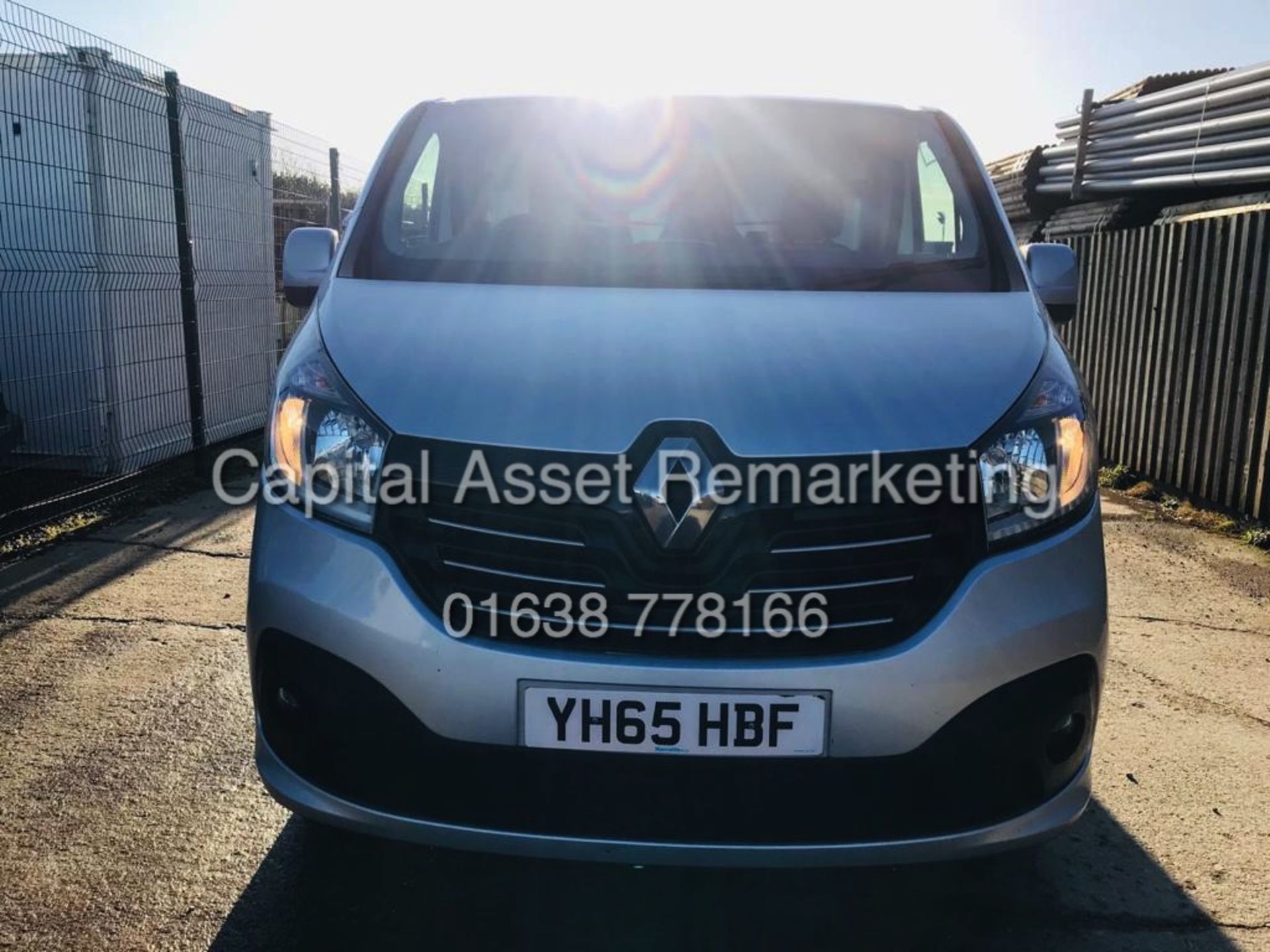 RENAULT TRAFIC "SPORT" SL27 DCI (2016 MODEL) SAT NAV-AC-ELEC PACK-PARKING SENSORS-ALLOYS-1 OWNER - Image 2 of 16