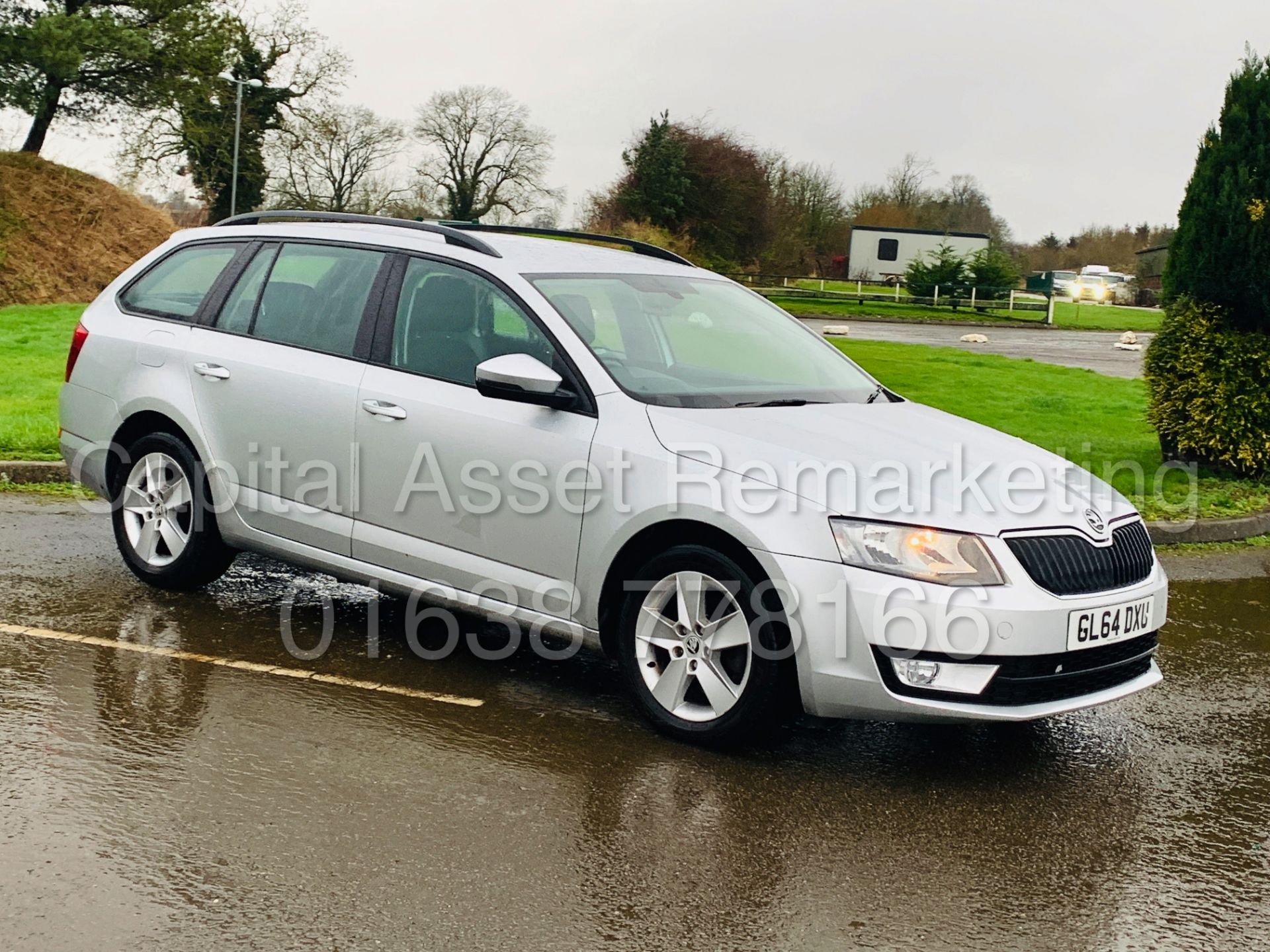 (On Sale) SKODA OCTAVIA *SE CR - 5 DOOR ESTATE* (64 REG) '1.6 TDI - 105 BHP' *A/C* (NO VAT) 55 MPG+ - Image 2 of 34