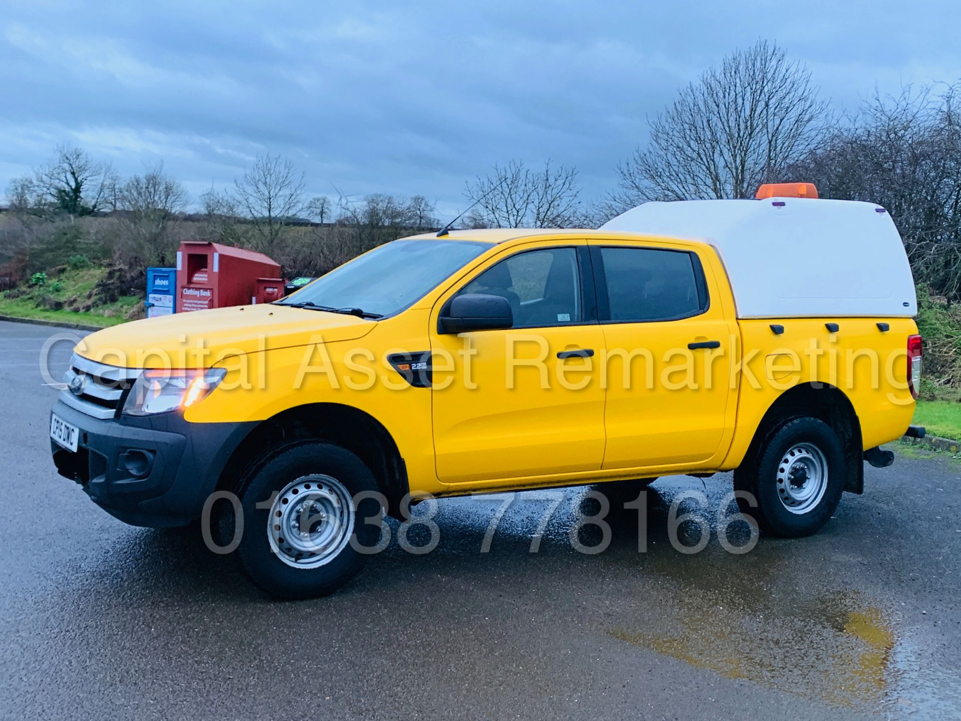 FORD RANGER *4X4 DOUBLE CAB PICK-UP* (2015 - NEW MODEL) '2.2 TDCI - 6 SPEED' **ONLY 30,000 MILES** - Image 7 of 35