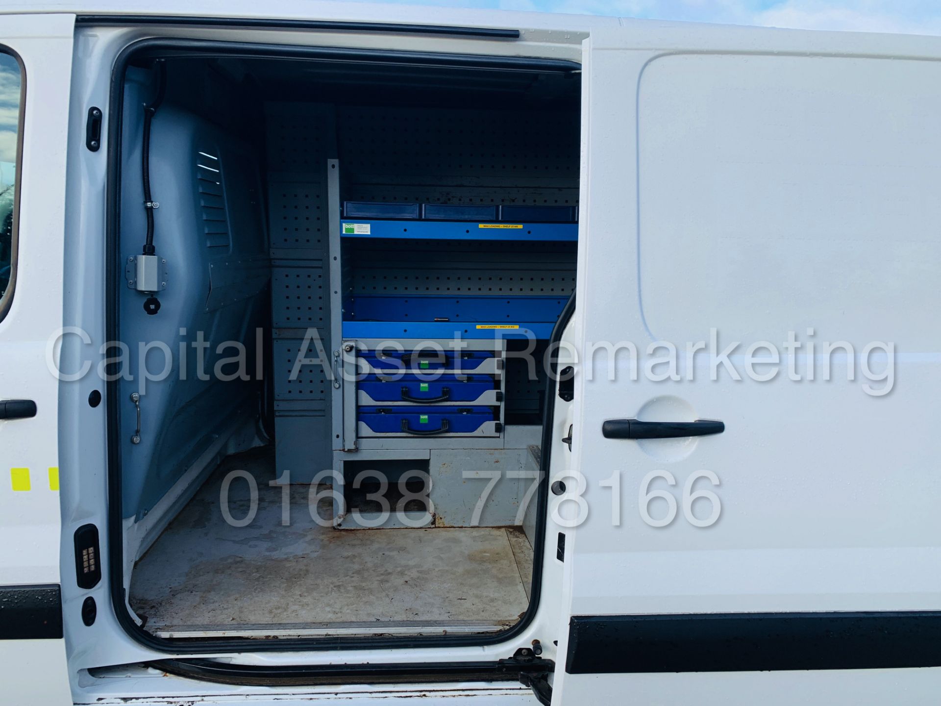 FIAT SCUDO *COMFORT EDITION* LWB (2012 MODEL) '2.0 DIESEL - 120 BHP - 6 SPEED' *AIR CON* (1 OWNER) - Image 19 of 37