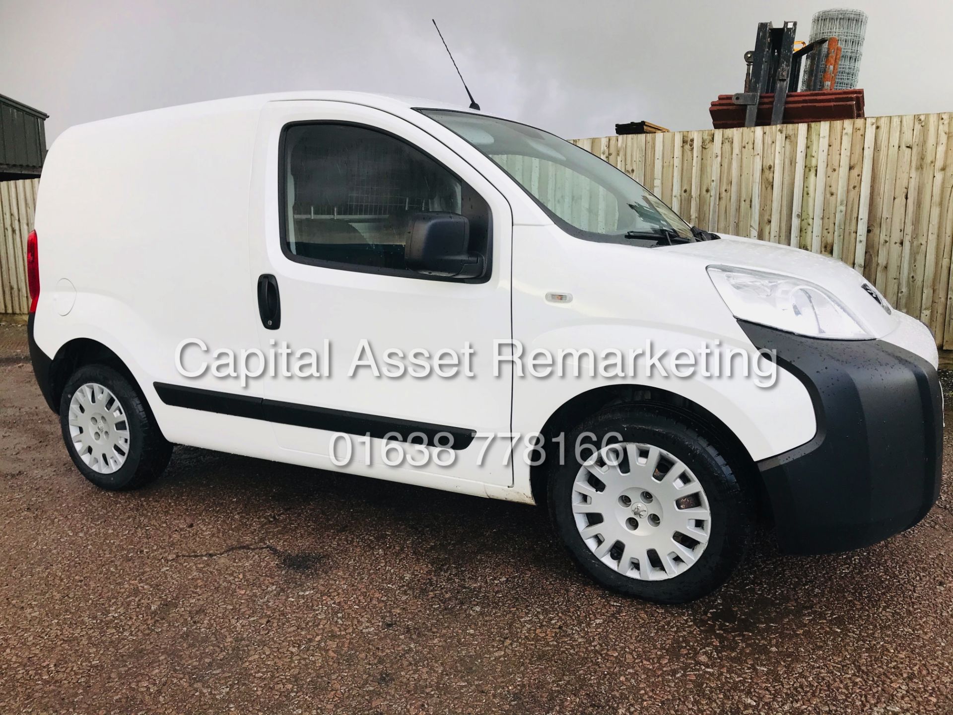 PEUGEOT BIPPER HDI "PROFESSIONAL" 1 OWNER FSH (16 REG NEW SHAPE) AC - ELEC PACK - SIDE LOADING DOOR - Image 7 of 17