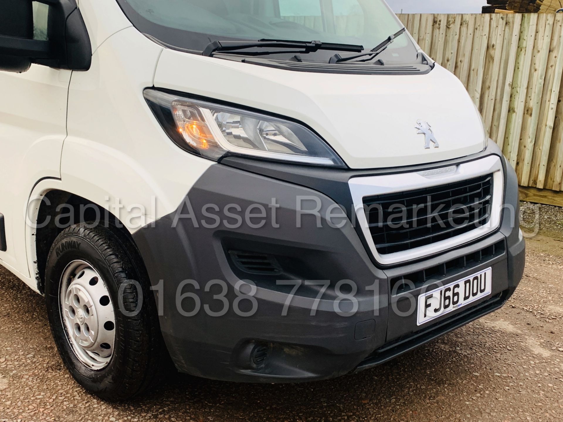 PEUGEOT BOXER *LWB - DROPSIDE TRUCK* (2017 - EURO 6 MODEL) '2.0 HDI - 6 SPEED' *ONLY 45,000 MILES* - Image 15 of 35