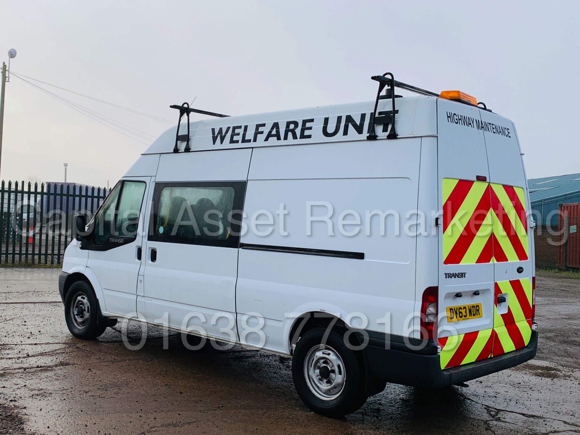 FORD TRANSIT T350 *LWB - 7 SEATER MESSING UNIT* (2014 MODEL) '2.4 TDCI - 6 SPEED' *ON BOARD TOILET* - Image 8 of 44