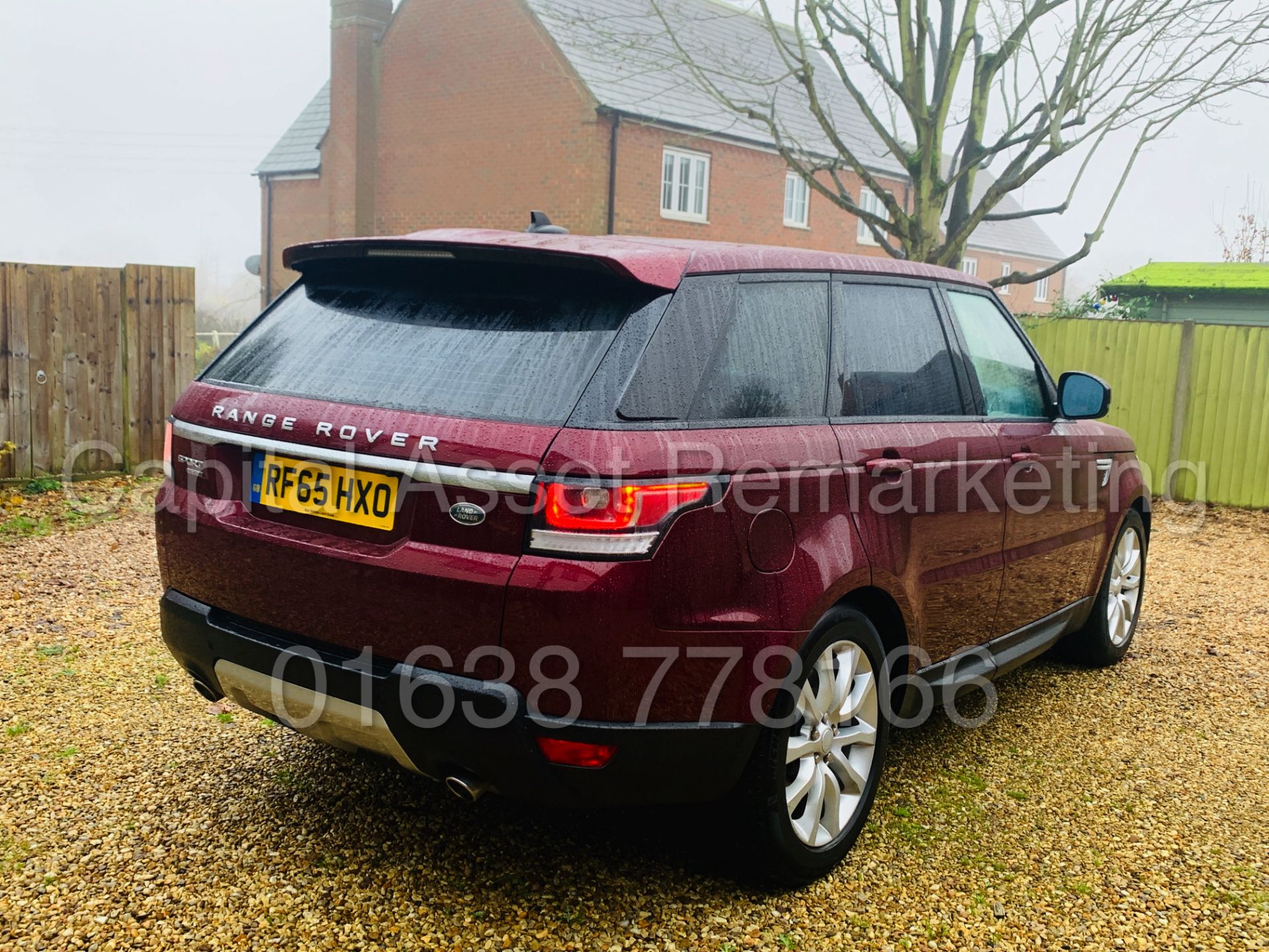 RANGE ROVER SPORT *HSE EDITION* SUV (2016 MODEL) '3.0 SDV6 - 8 SPEED AUTO' *MASSIVE SPEC* (1 OWNER) - Image 10 of 66