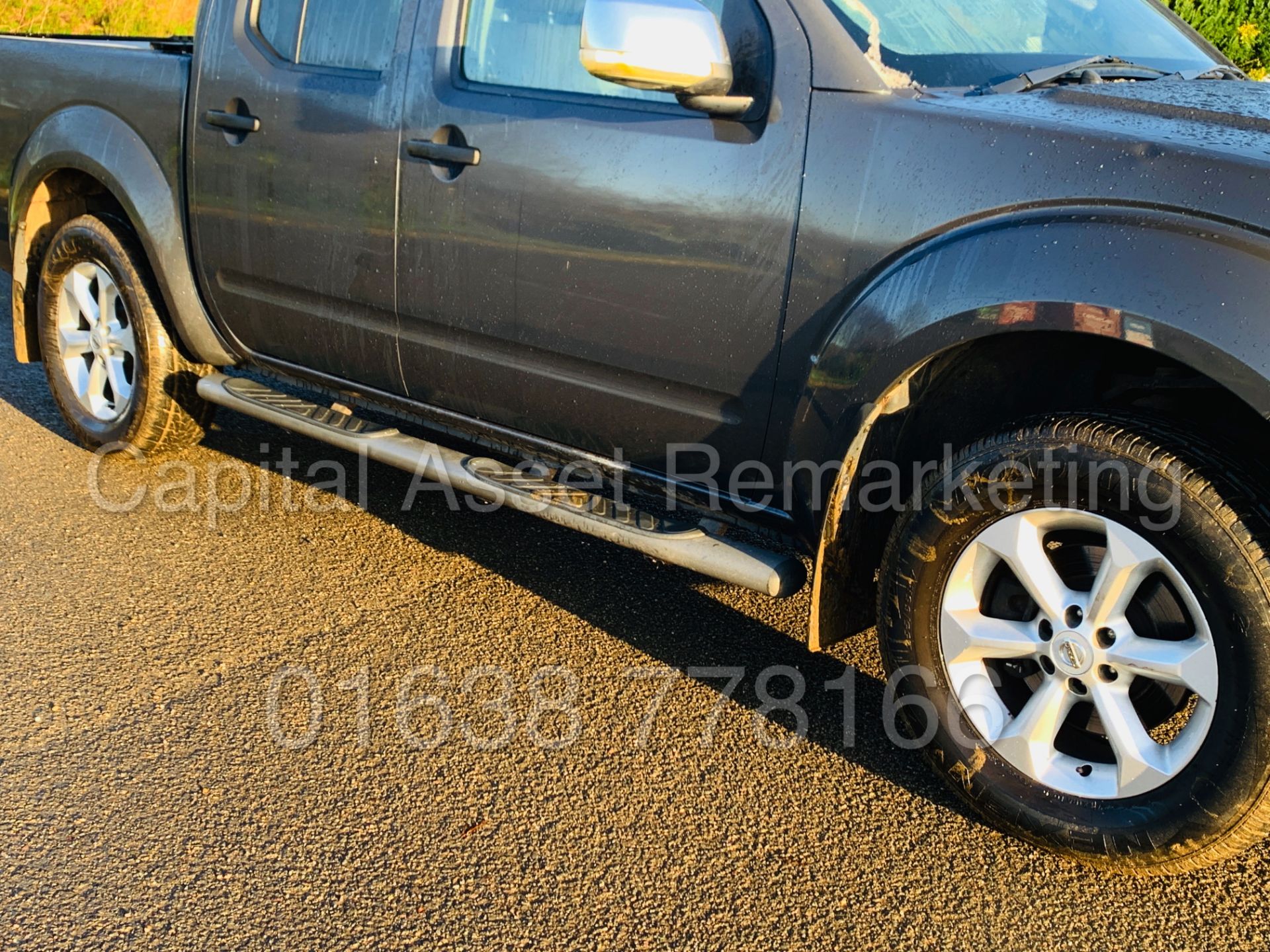 NISSAN NAVARA *OUTLAW* DOUBLE CAB PICK-UP *4X4* (2009) '2.5 DCI-171 BHP- 6 SPEED' *AIR CON* (NO VAT) - Image 11 of 42