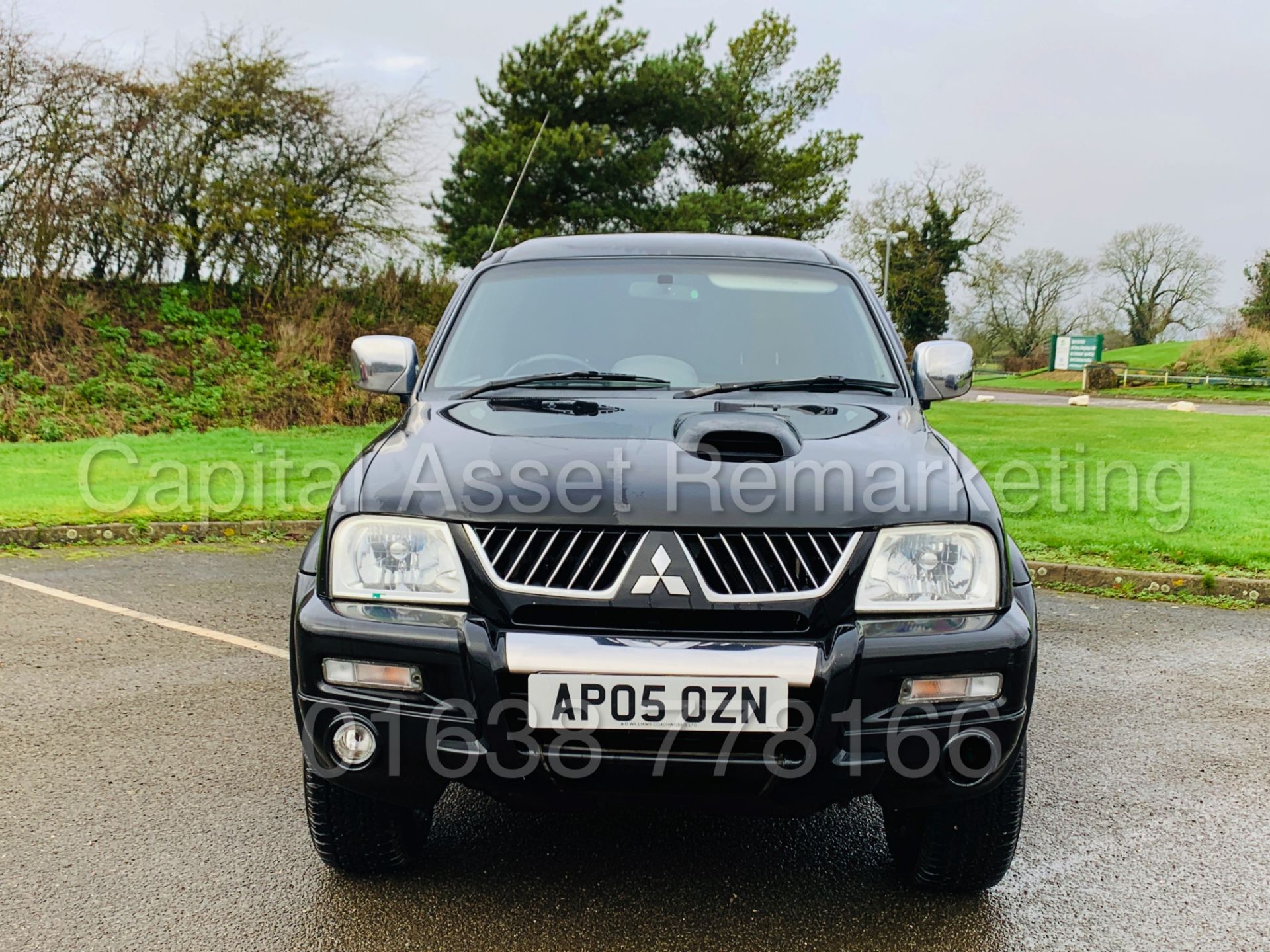 MITSUBISHI L200 *WARRIOR* DOUBLE CAB PICK-UP *4X4* (2005) '2.5 DIESEL - 115 BHP' *AIR CON* (NO VAT) - Image 12 of 36