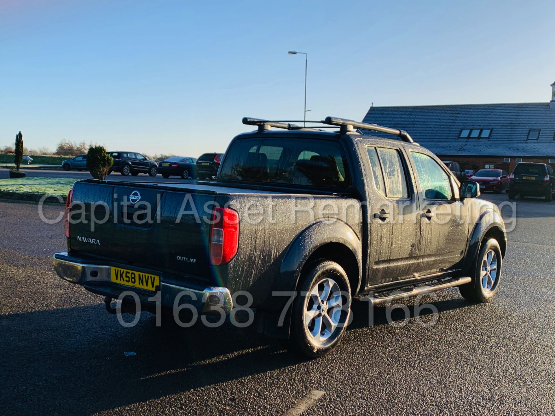 NISSAN NAVARA *OUTLAW* DOUBLE CAB PICK-UP *4X4* (2009) '2.5 DCI-171 BHP- 6 SPEED' *AIR CON* (NO VAT) - Image 9 of 42
