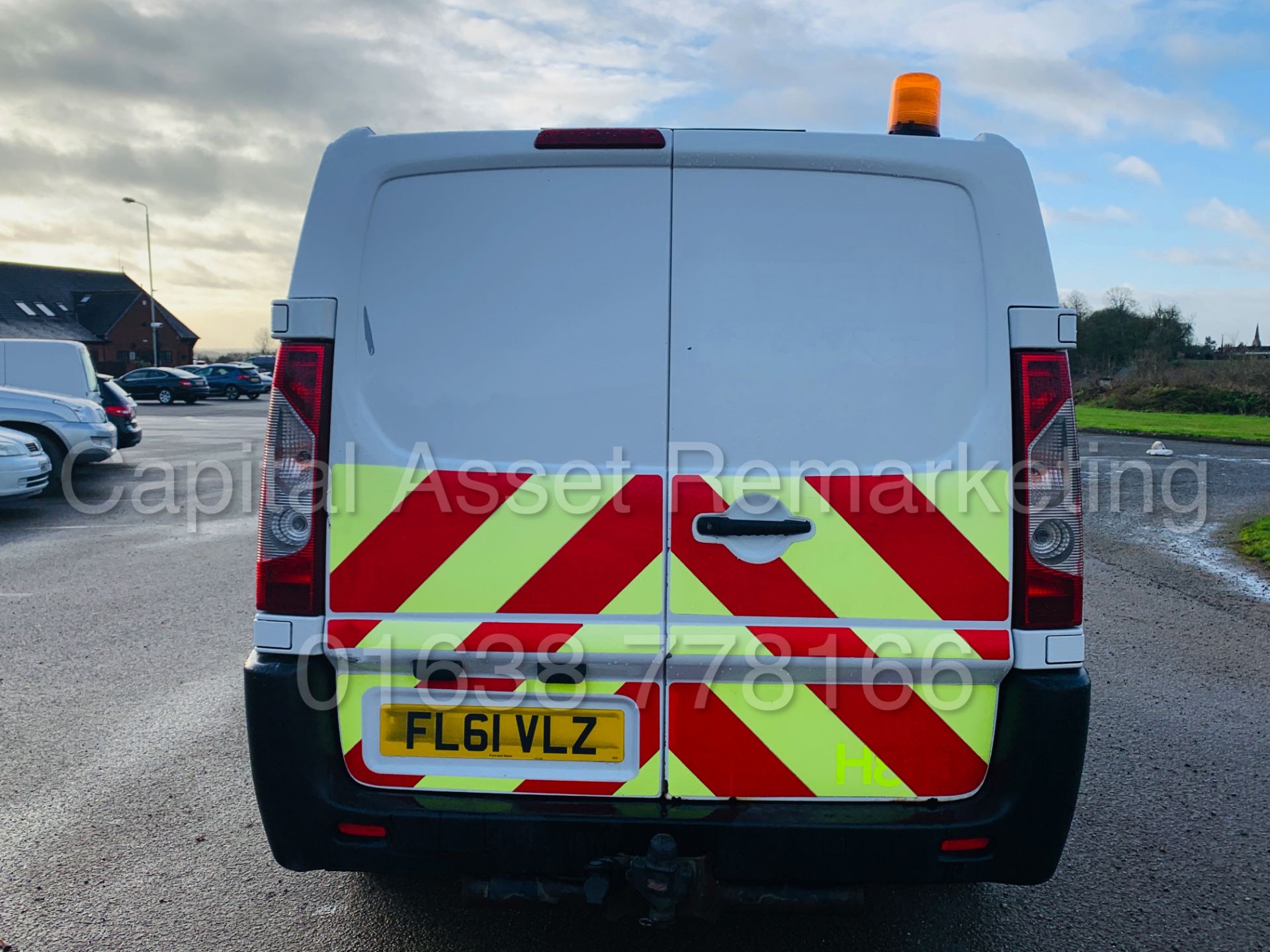 FIAT SCUDO *COMFORT EDITION* LWB (2012 MODEL) '2.0 DIESEL - 120 BHP - 6 SPEED' *AIR CON* (1 OWNER) - Image 6 of 37