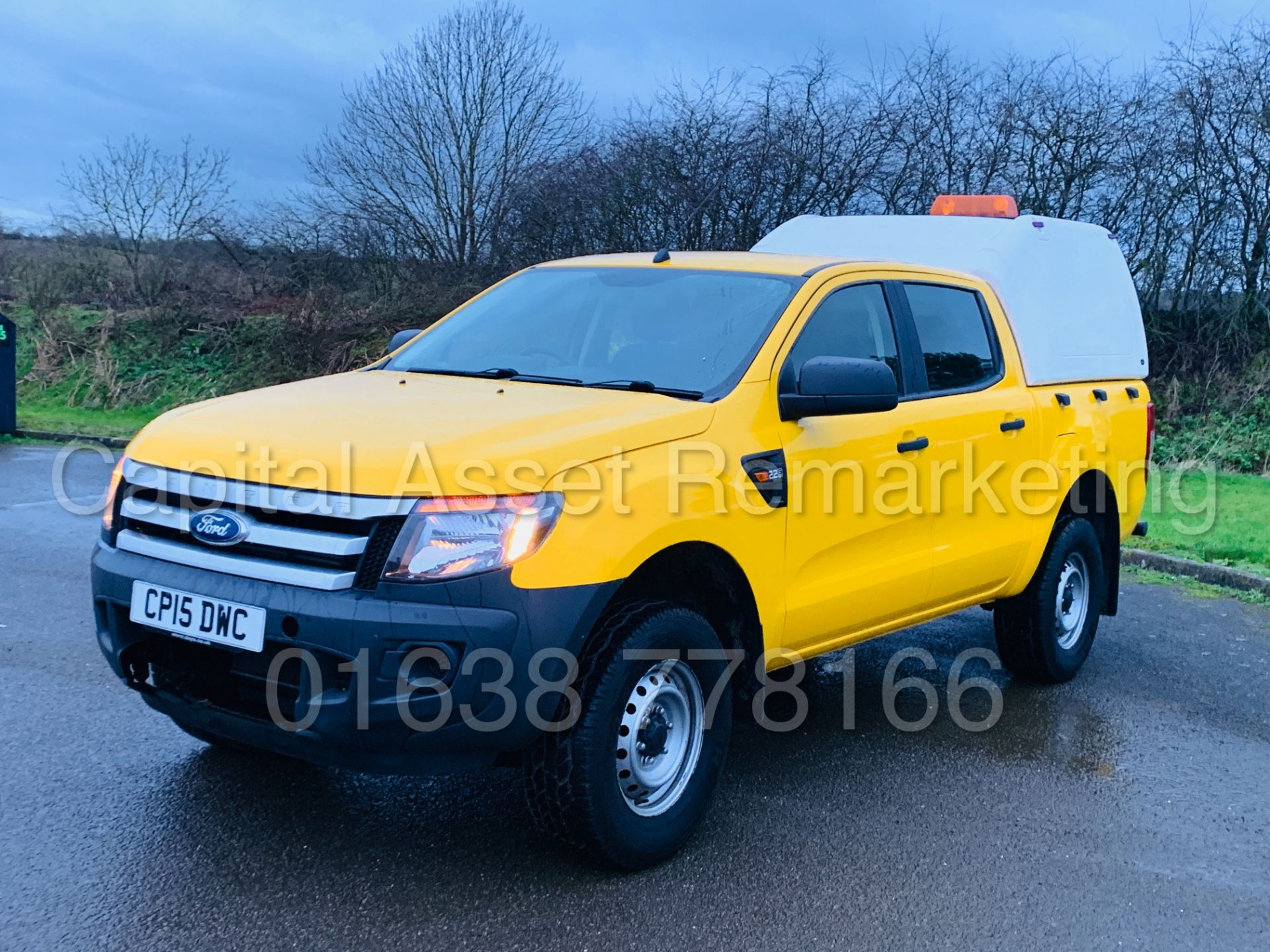 FORD RANGER *4X4 DOUBLE CAB PICK-UP* (2015 - NEW MODEL) '2.2 TDCI - 6 SPEED' **ONLY 30,000 MILES** - Image 6 of 35