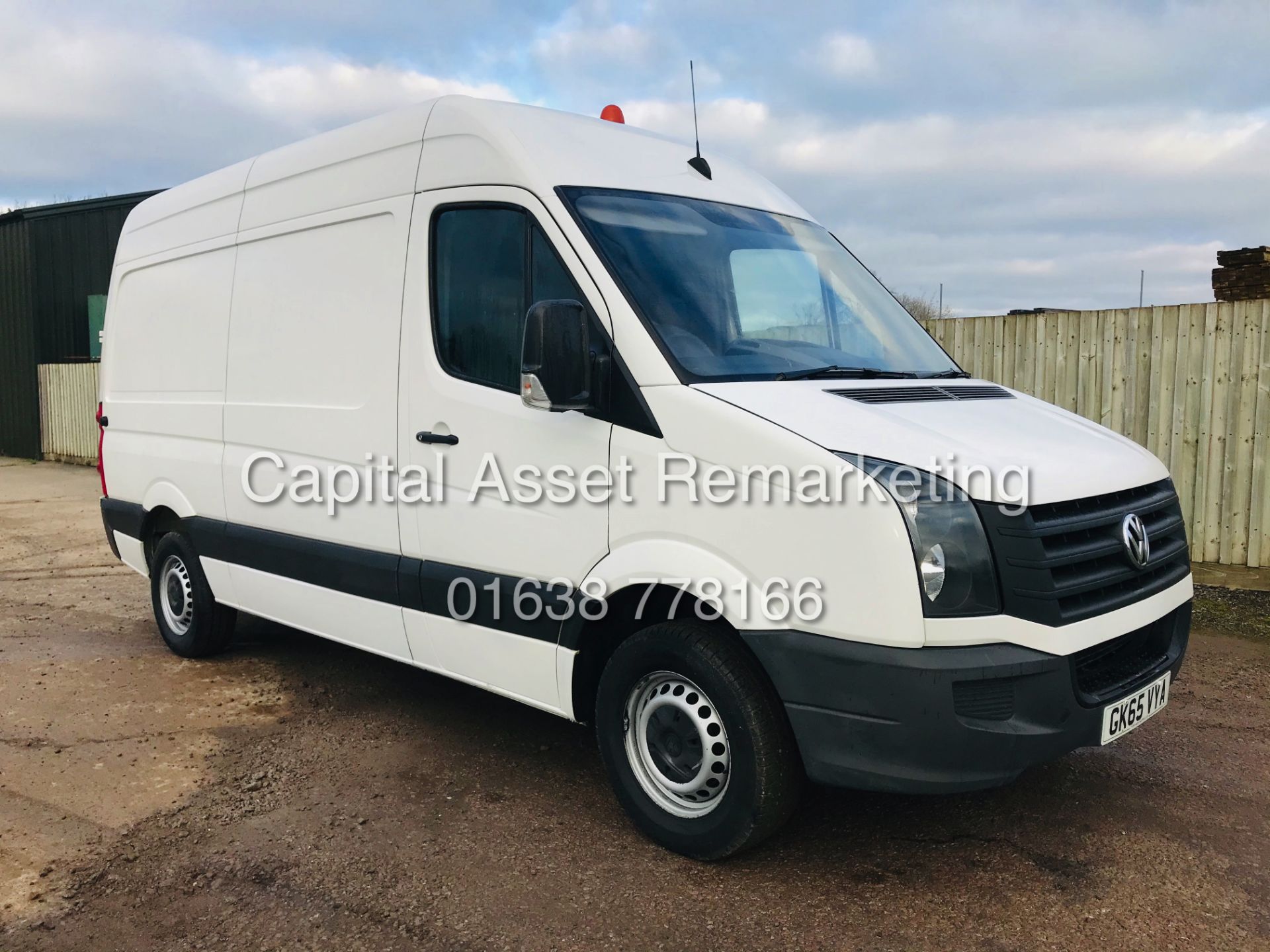 VOLKSWAGEN CRAFTER 2.0TDI CR35 (2016 MODEL) 1 OWNER WITH ONLY 89K FROM NEW-6 SPEED-CRUISE-ELEC PACK - Image 5 of 18