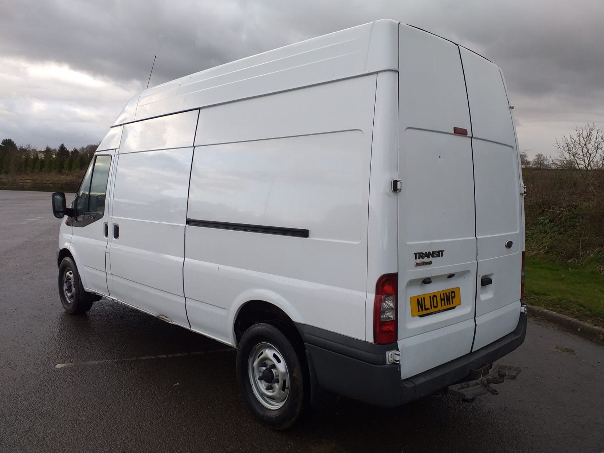 (ON SALE) FORD TRANSIT T350L "115" 2.4TDCI LONG WHEEL BASE HIGH TOP - 10 REG - LONG MOT - *NO VAT* - Image 7 of 10