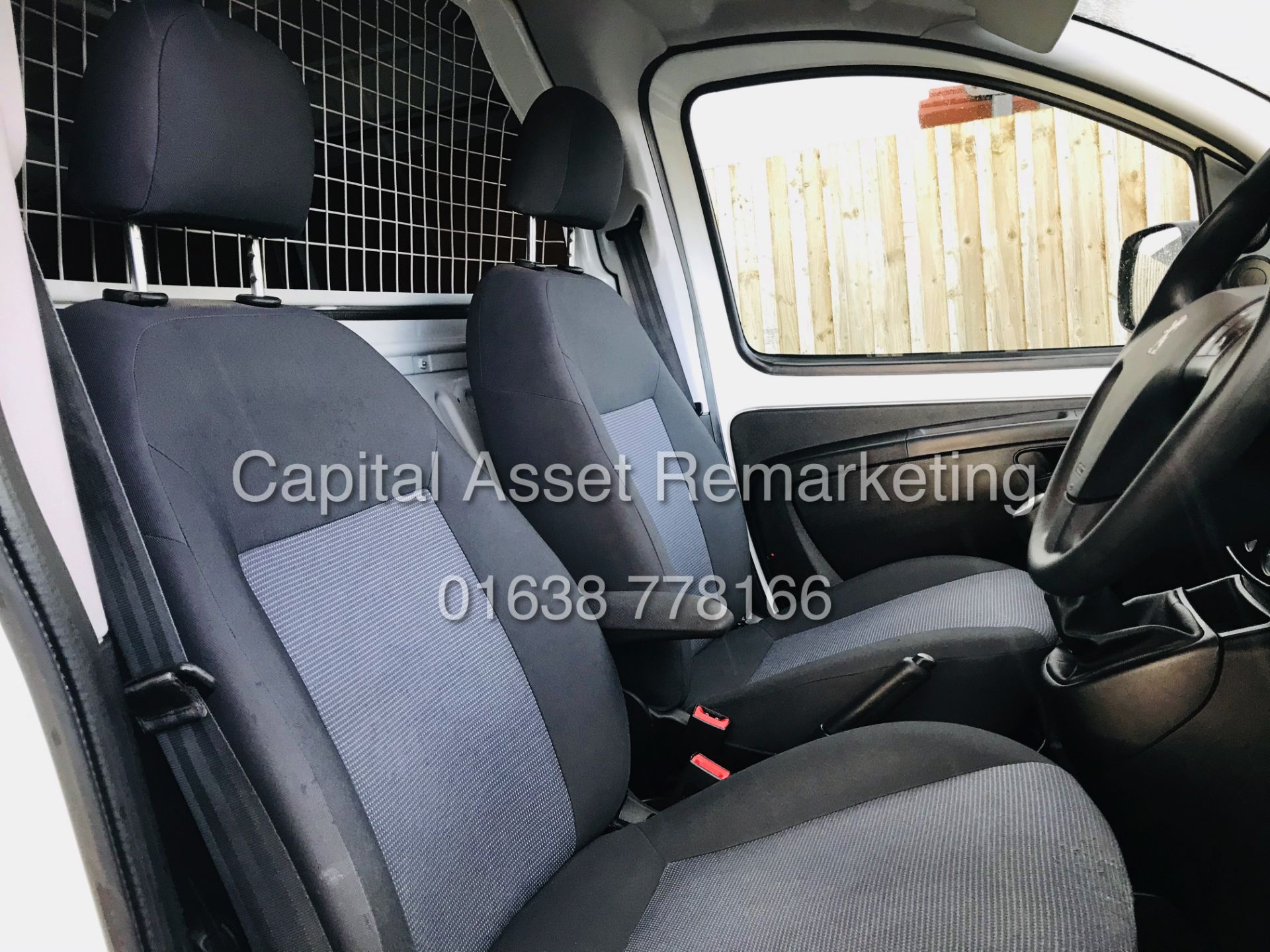 PEUGEOT BIPPER HDI "PROFESSIONAL" 1 OWNER FSH (16 REG NEW SHAPE) AC - ELEC PACK - SIDE LOADING DOOR - Image 11 of 17