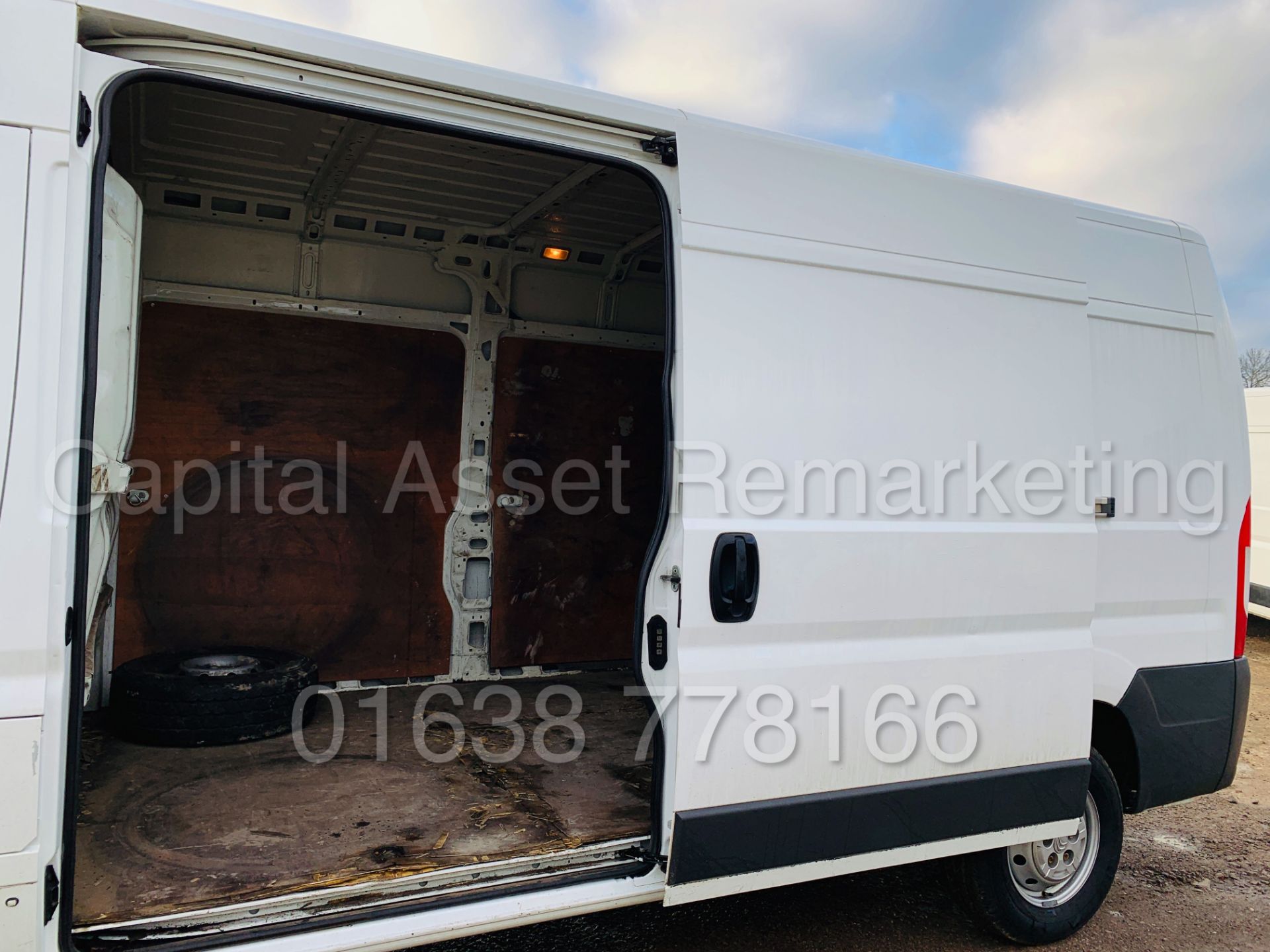 (On Sale) CITROEN RELAY *LWB HI-ROOF* 'ENTERPRISE' (66 REG) '2.2 HDI-6 SPEED' (1 OWNER-FULL HISTORY) - Image 20 of 39