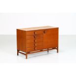 MANIFATTURA ITALIANA Cabinet with drawers.