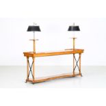 MANIFATTURA FRANCESE Console with lamps.