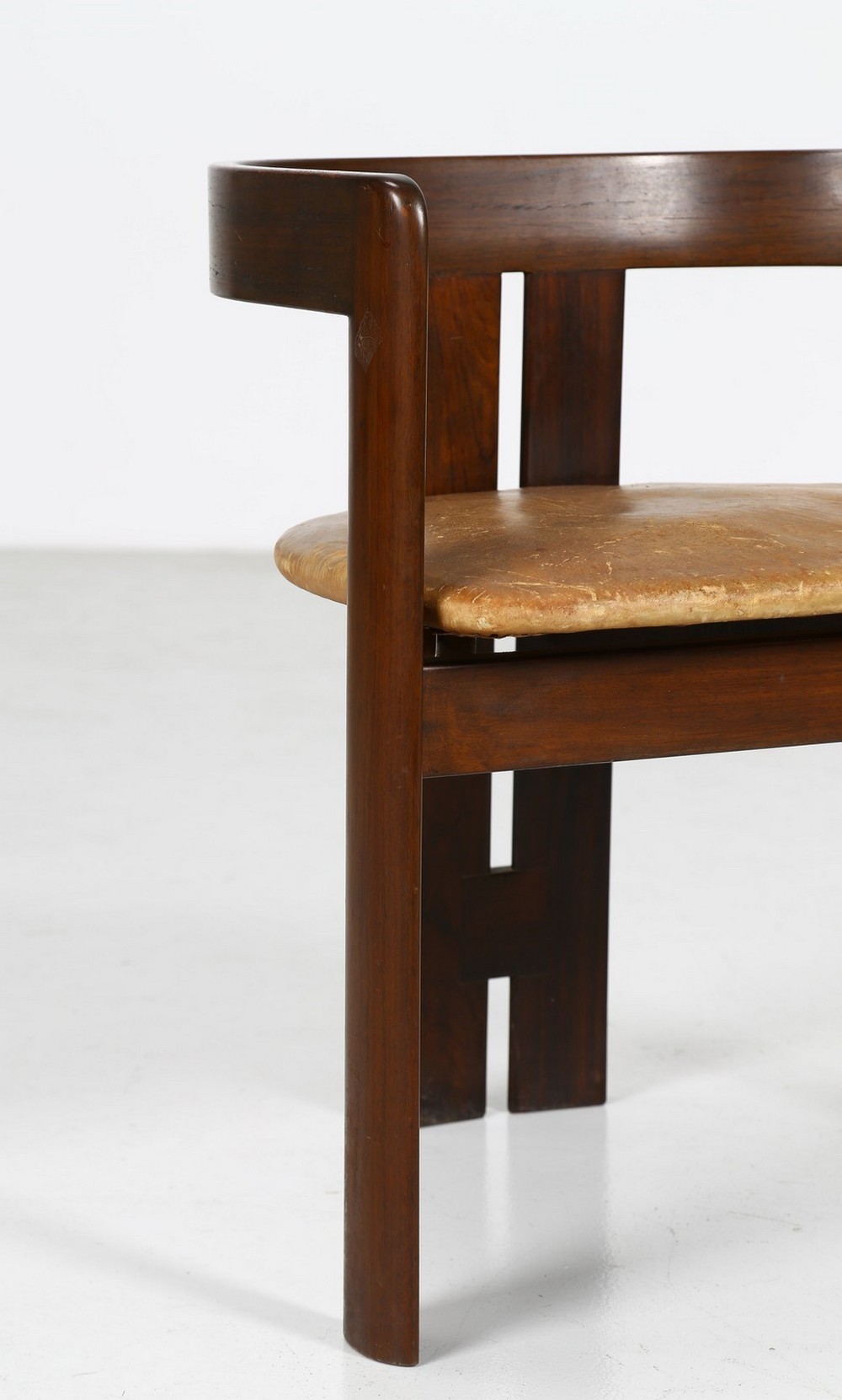 AFRA (1937 -2011) & TOBIA (n. 1935) SCARPA Chair. - Image 3 of 8