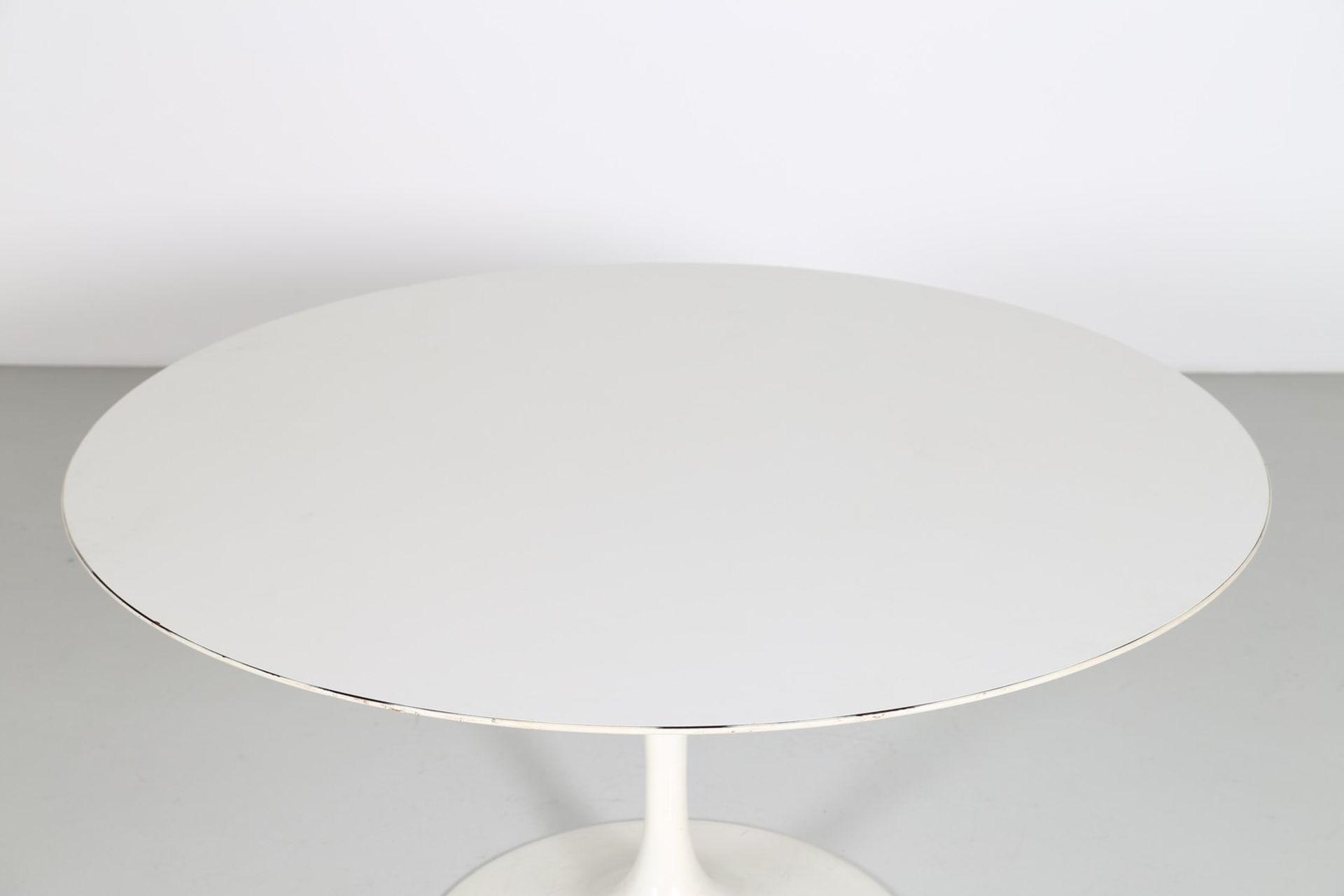 EERO SAARINEN Table. - Bild 3 aus 4