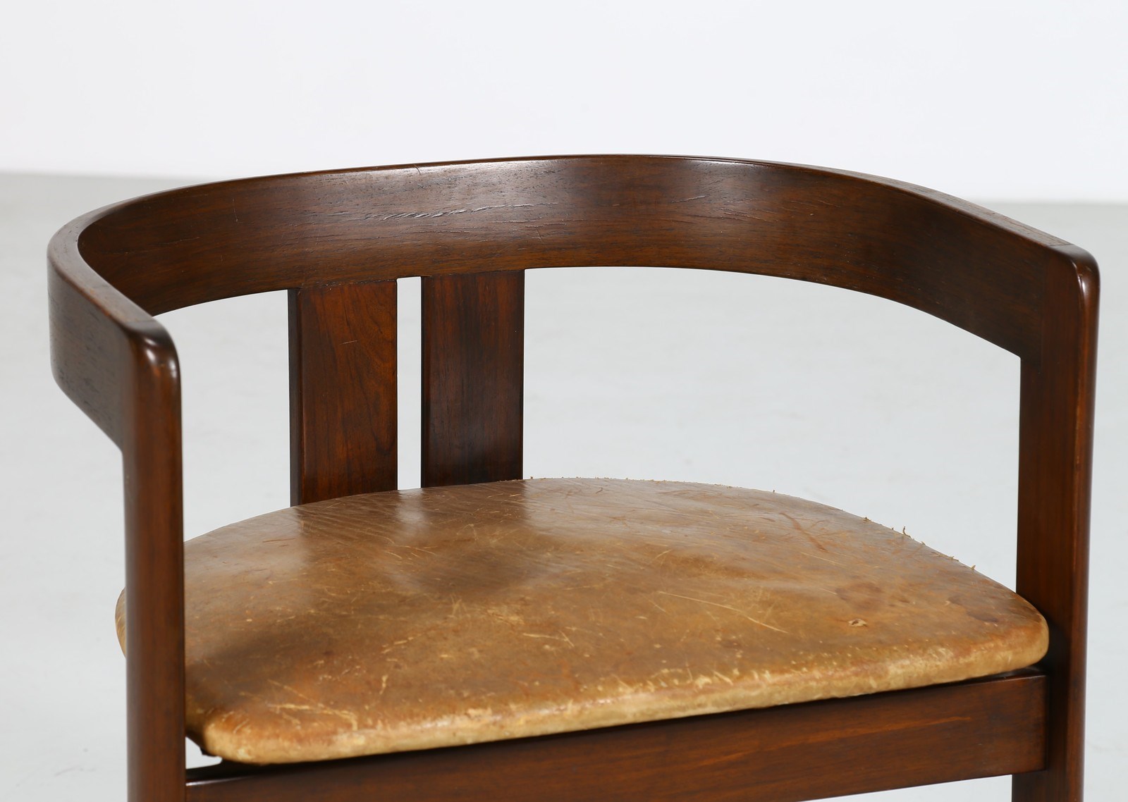 AFRA (1937 -2011) & TOBIA (n. 1935) SCARPA Chair. - Image 2 of 8