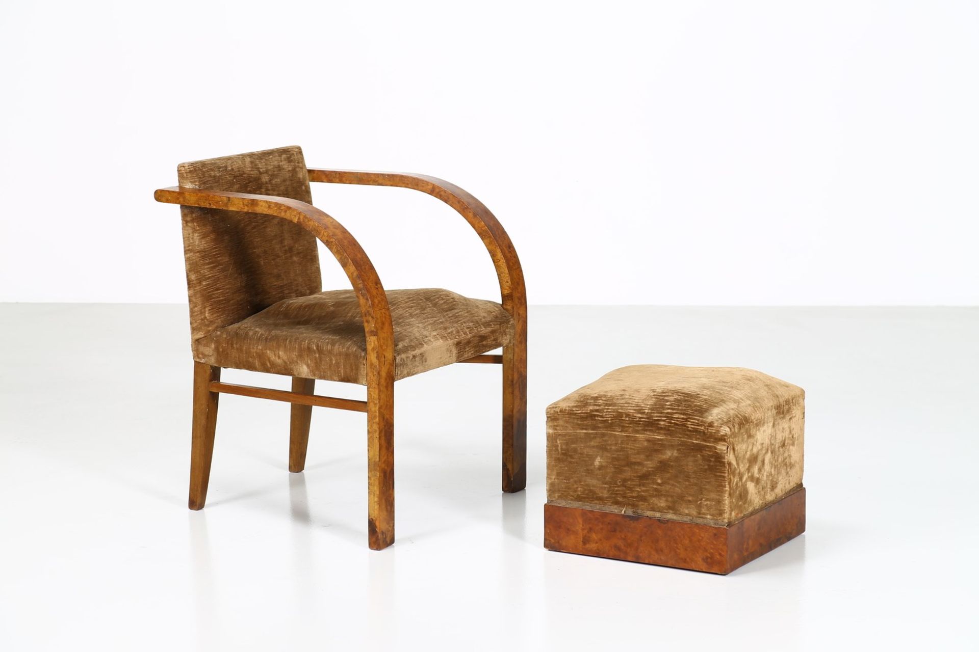 DUILIO TORRES Attributed to. Armchair with pouf.