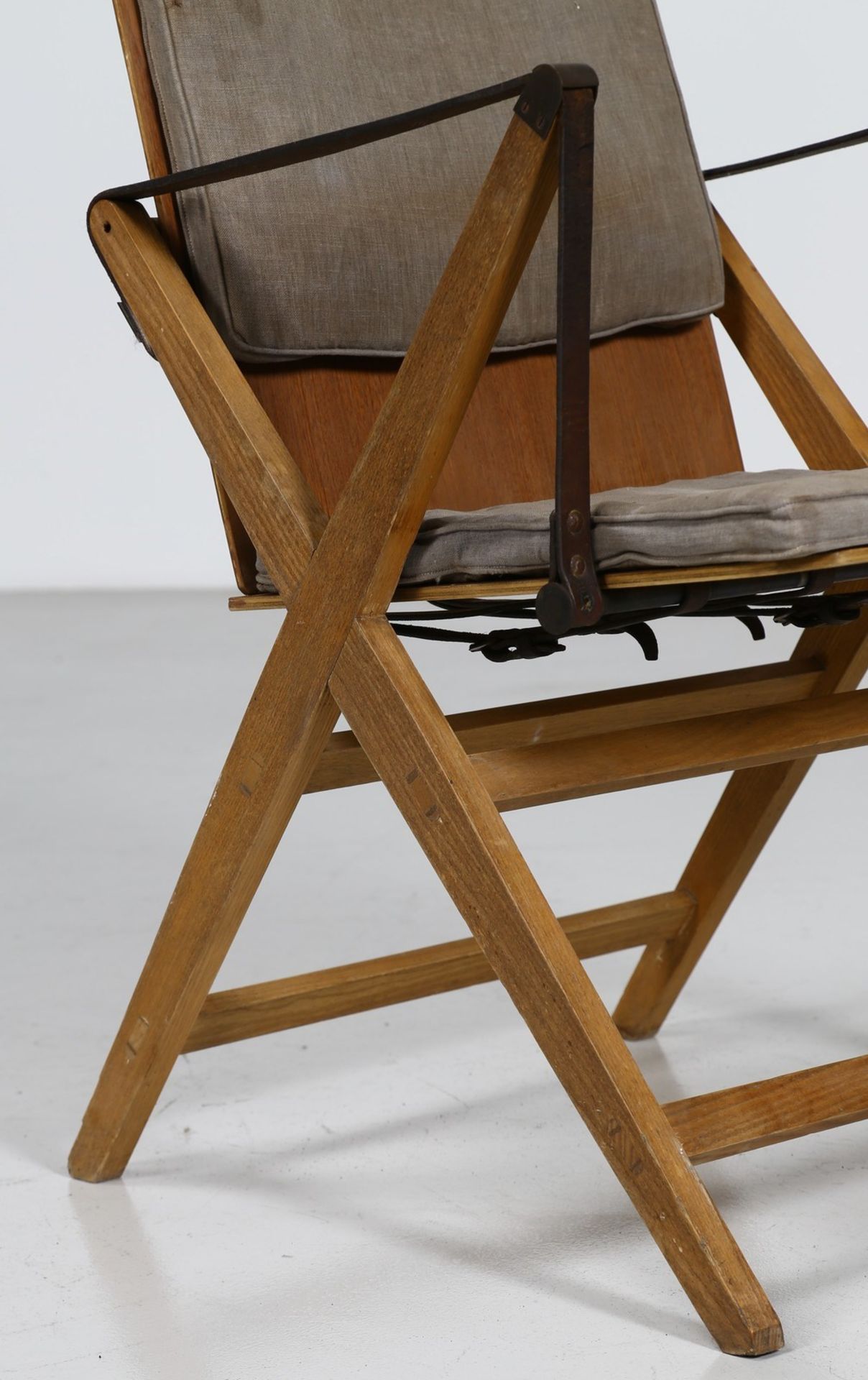 STUDIO BBPR (BANFI, BELGIOIOSO, PERESSUTTI, ROGERS) Chair. - Bild 3 aus 7